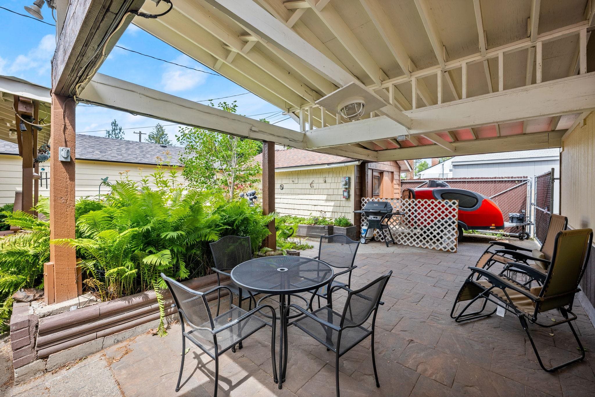 2318 W Liberty Ave - Photo 26