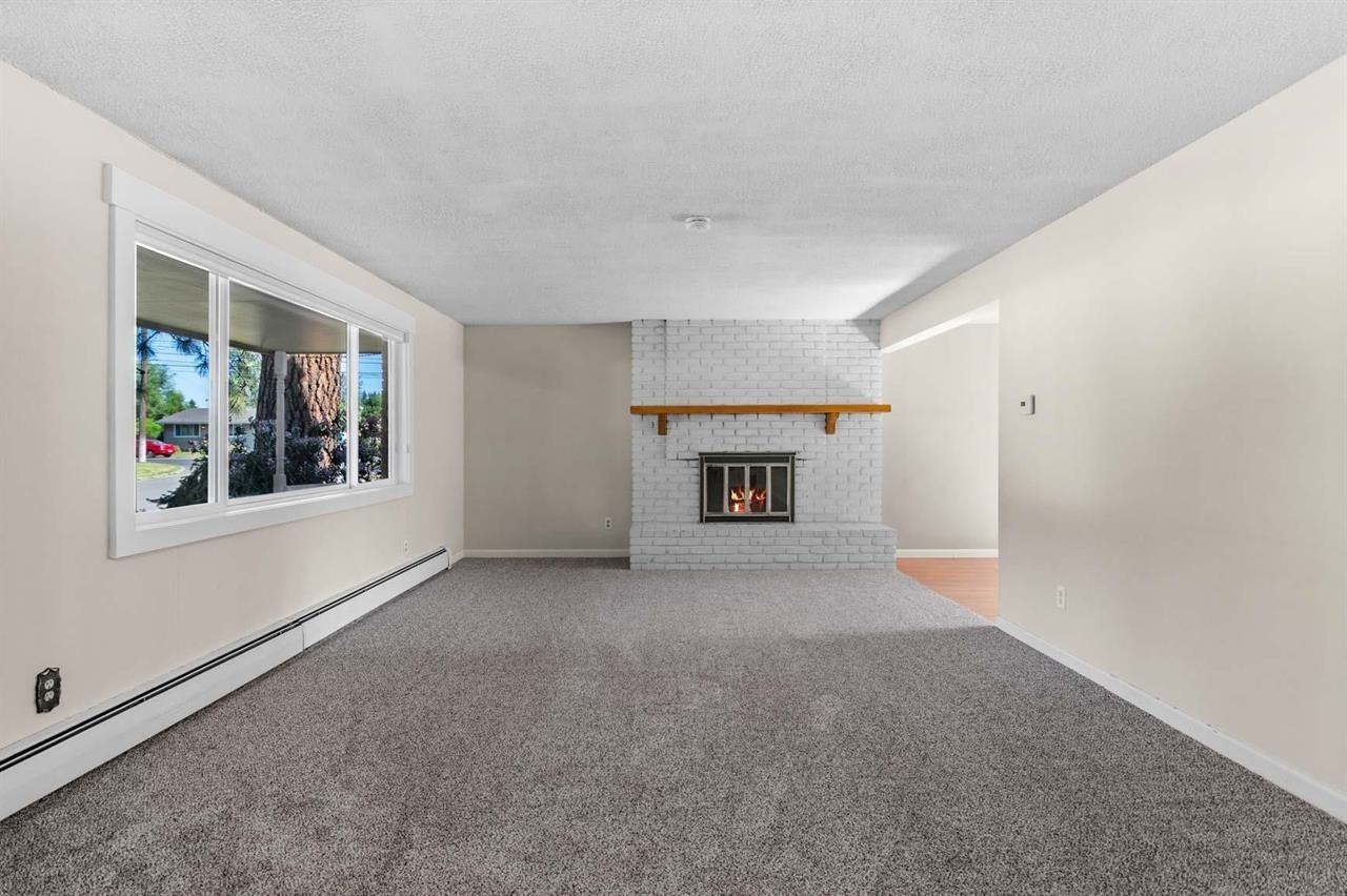 9518 N Normandie St - Photo 4