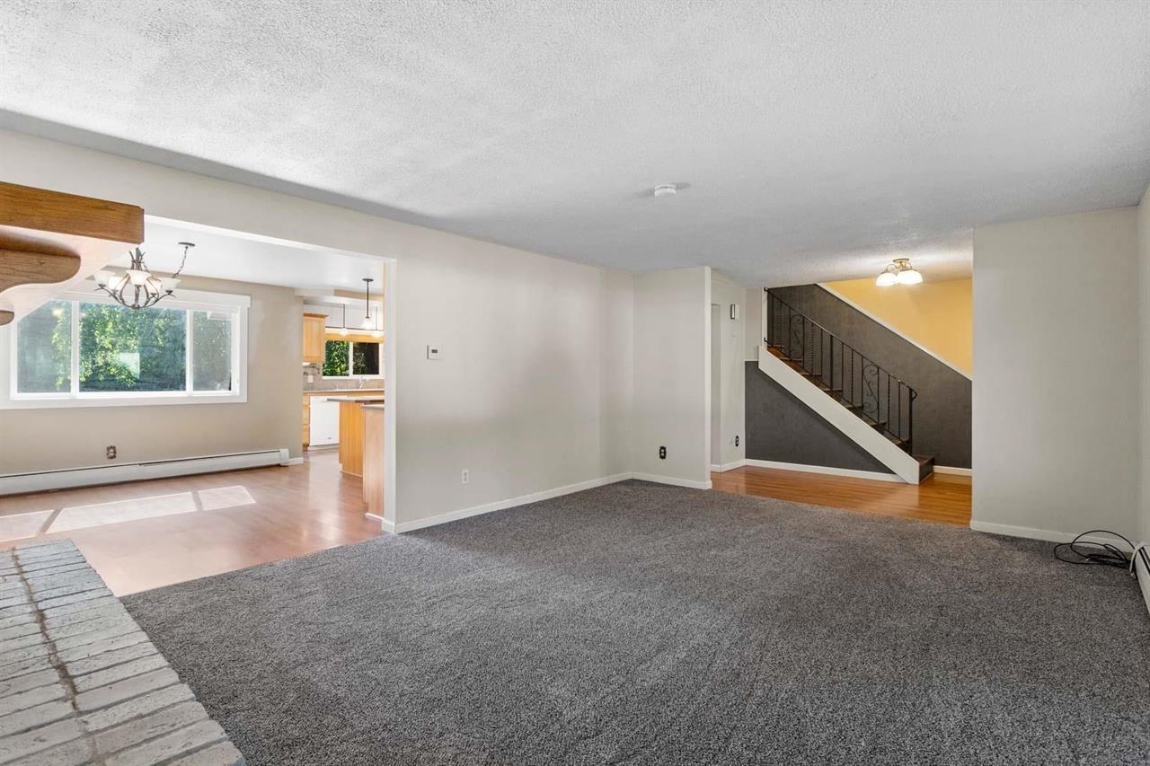 9518 N Normandie St - Photo 5