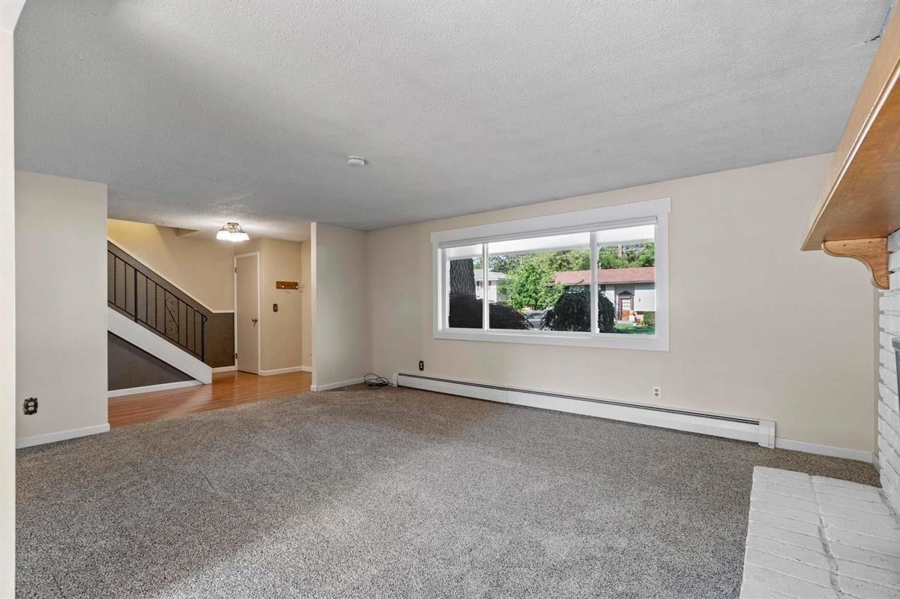 9518 N Normandie St - Photo 6