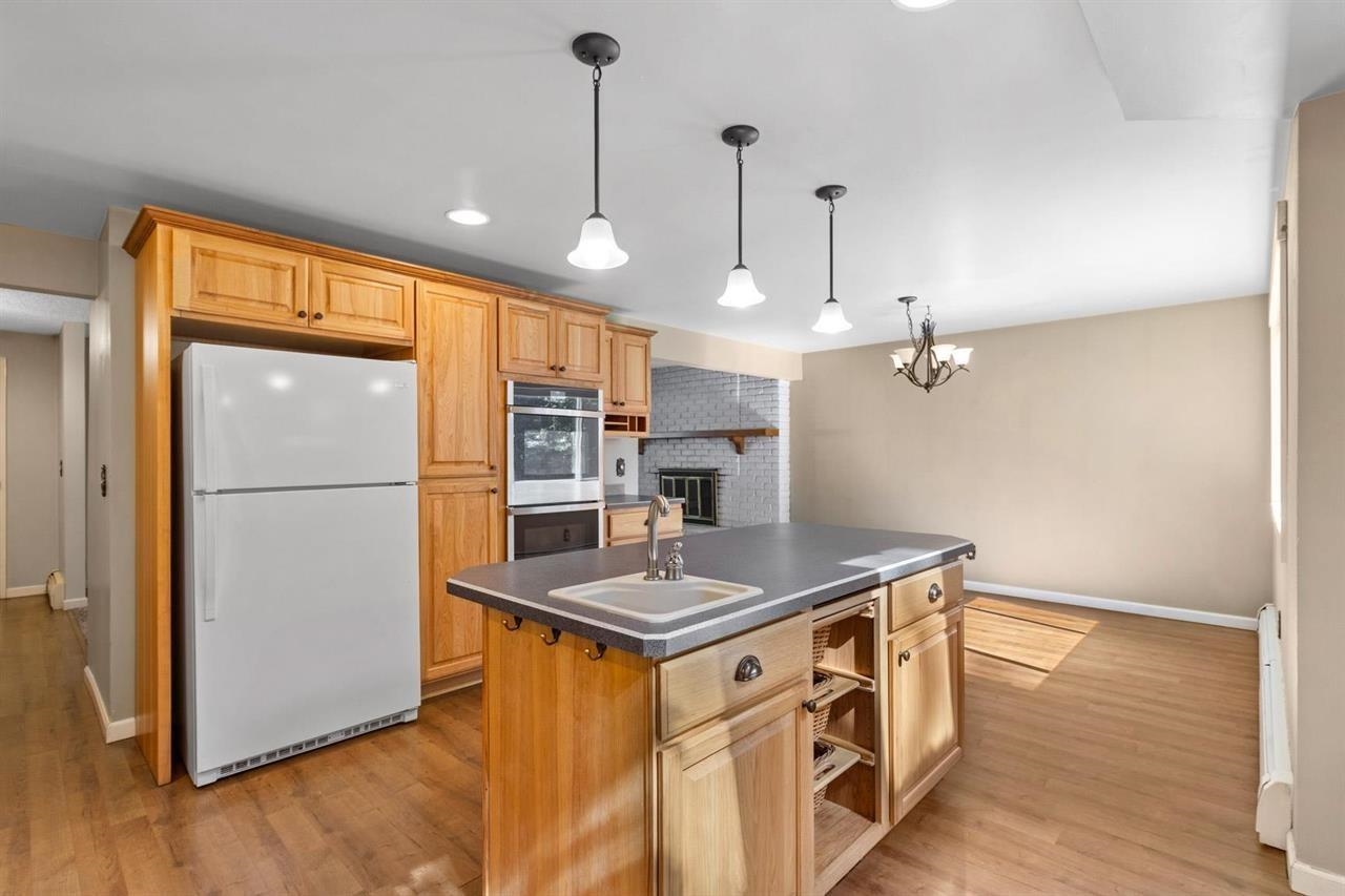 9518 N Normandie St - Photo 10