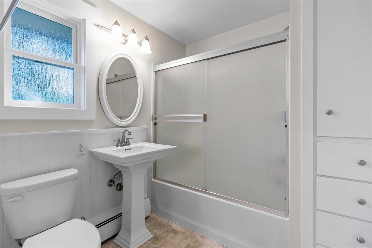 9518 N Normandie St - Photo 12