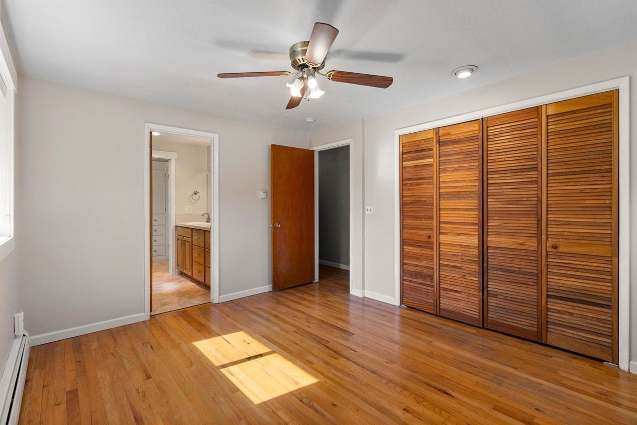 9518 N Normandie St - Photo 15