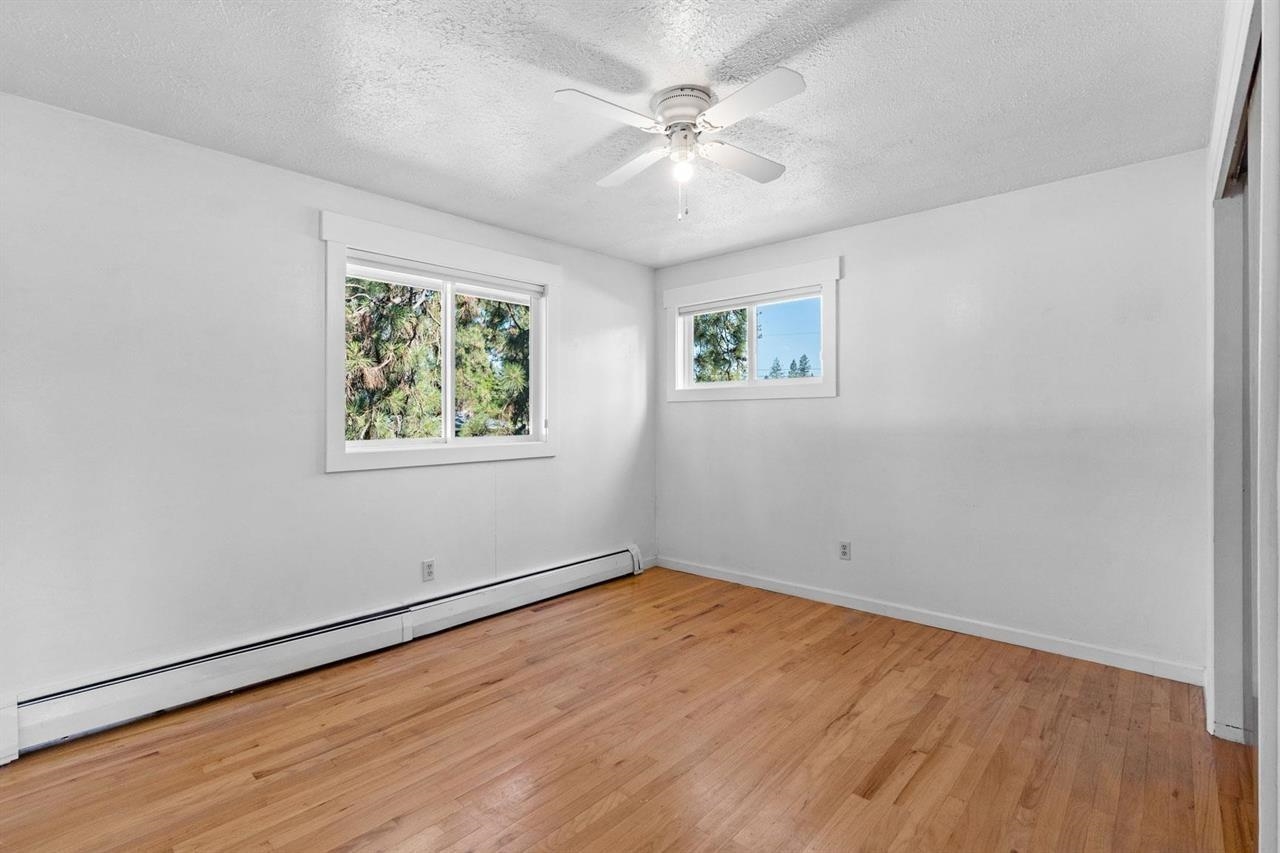 9518 N Normandie St - Photo 17