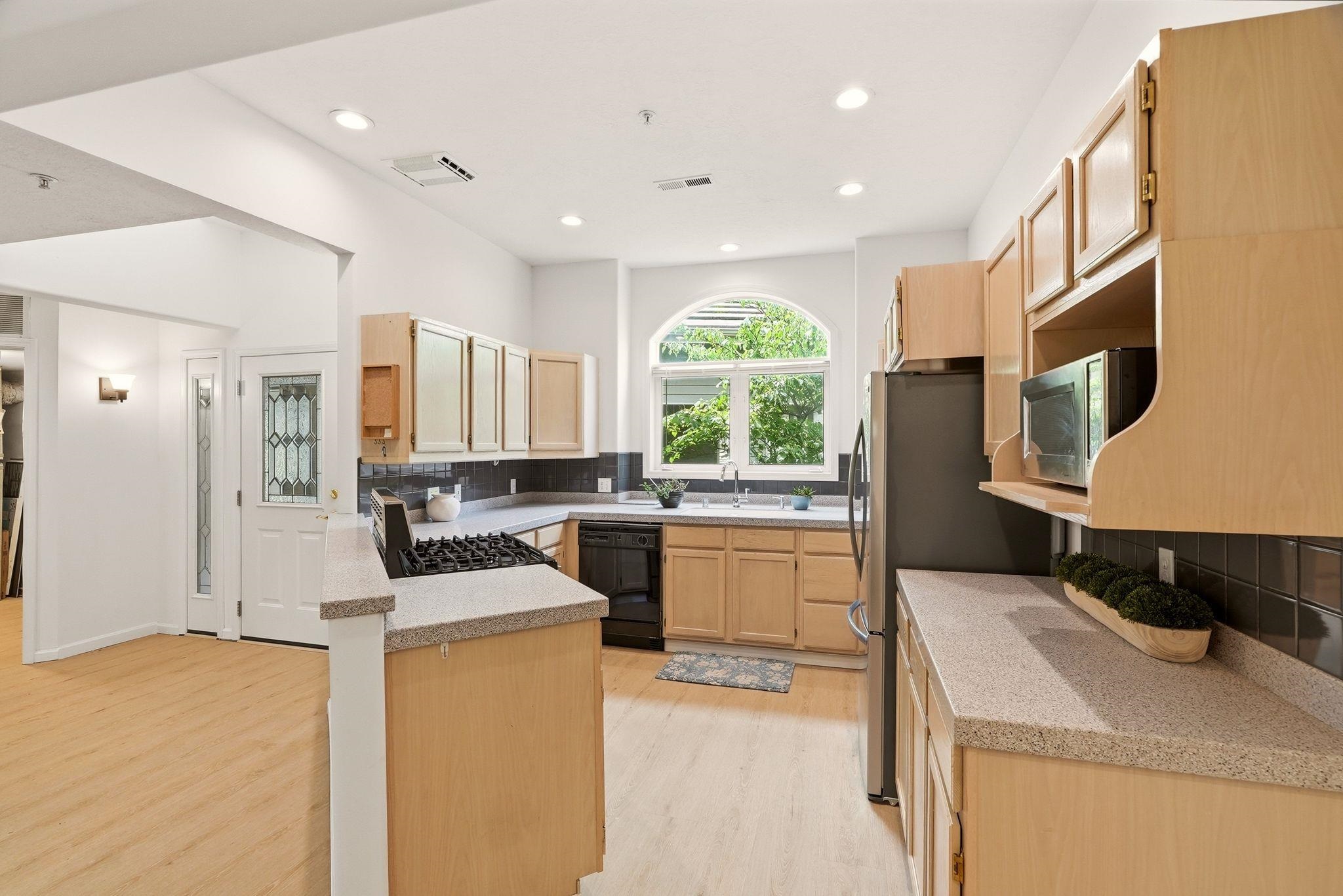 639 N Riverpoint Blvd - Photo 13