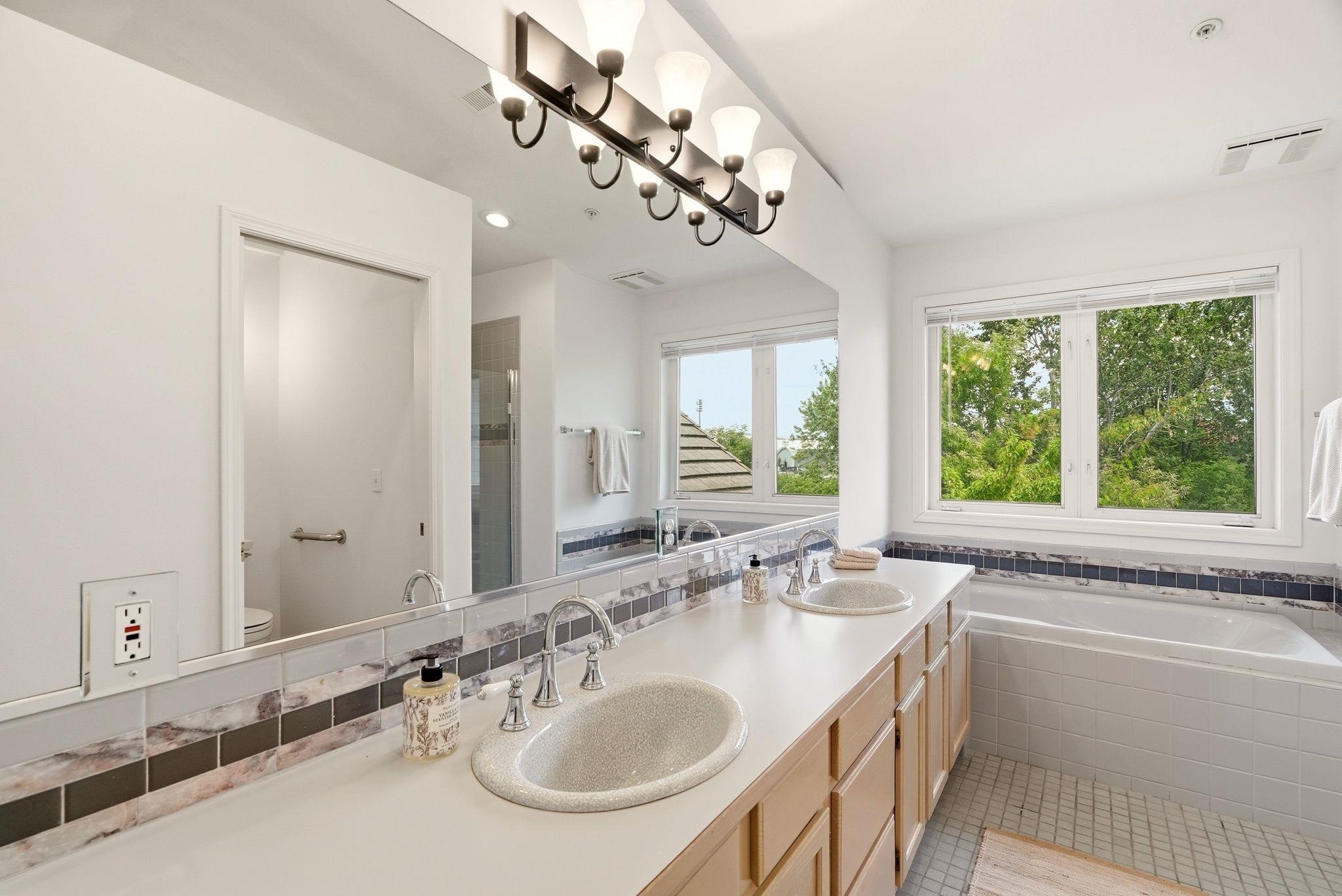 639 N Riverpoint Blvd - Photo 28