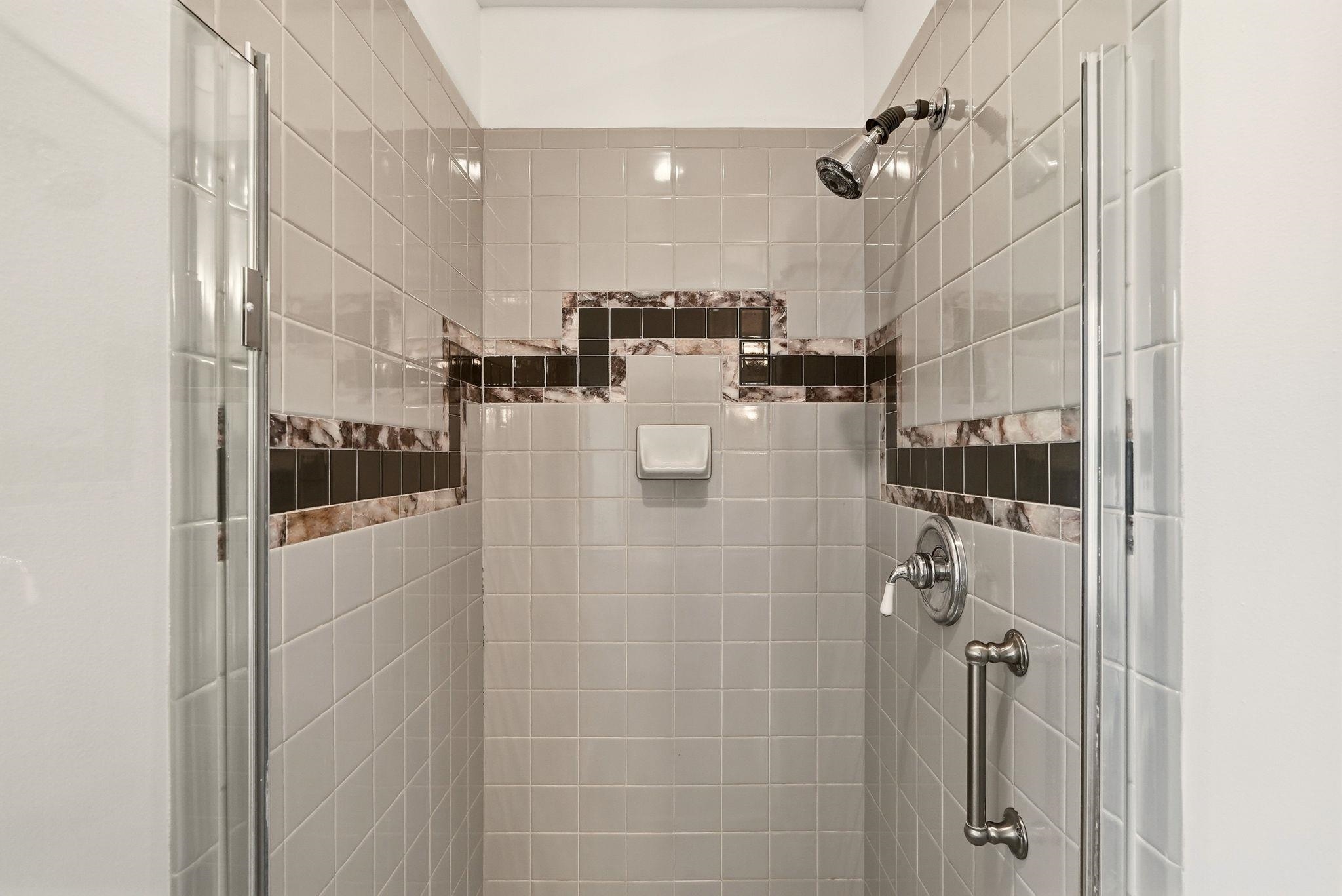 639 N Riverpoint Blvd - Photo 30