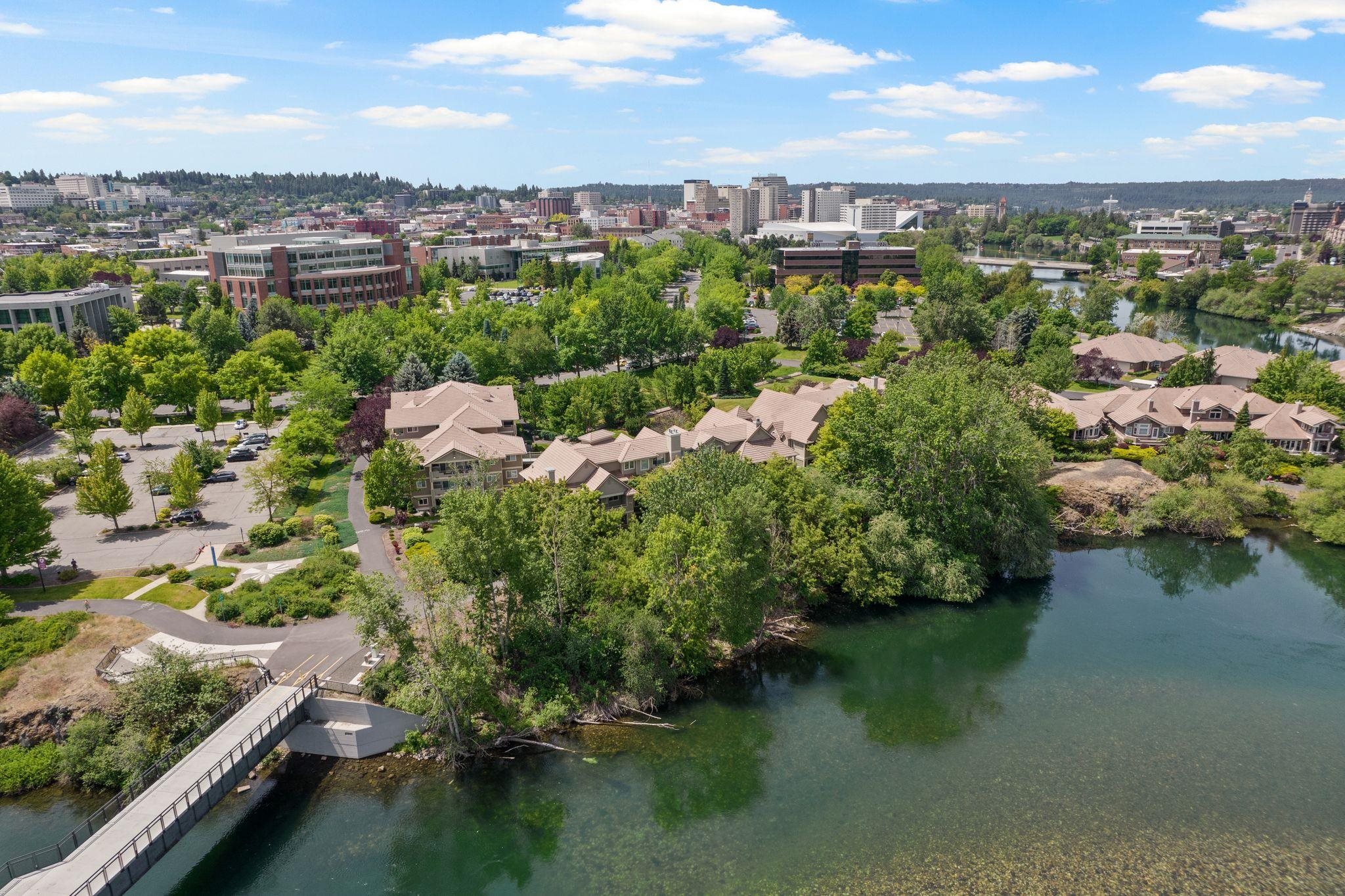 639 N Riverpoint Blvd - Photo 41