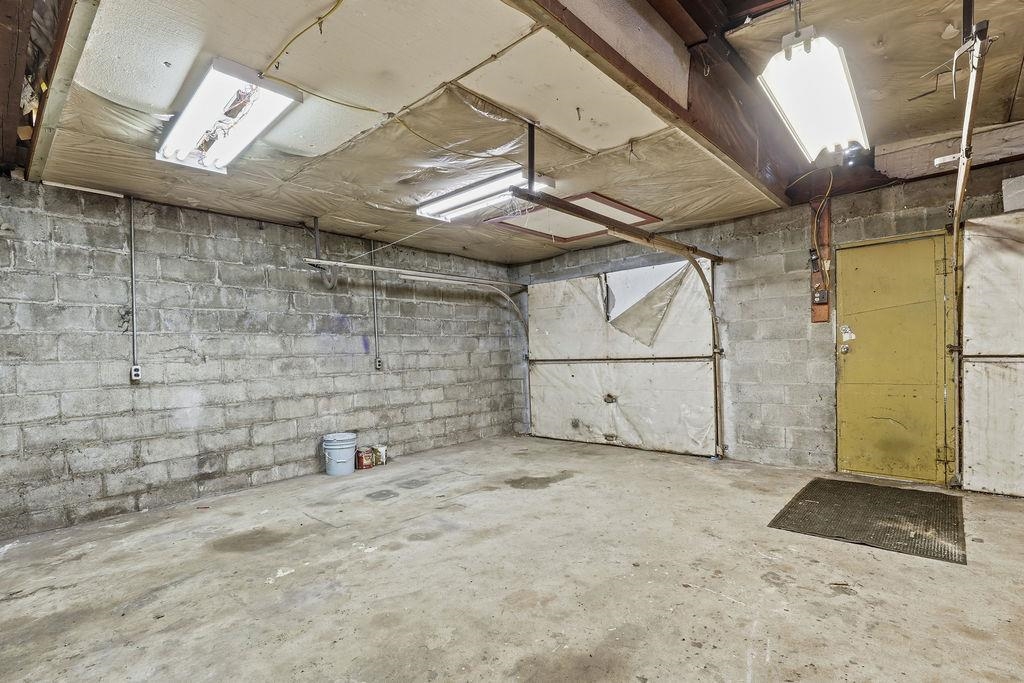 3411 N Marguerite Rd - Photo 31