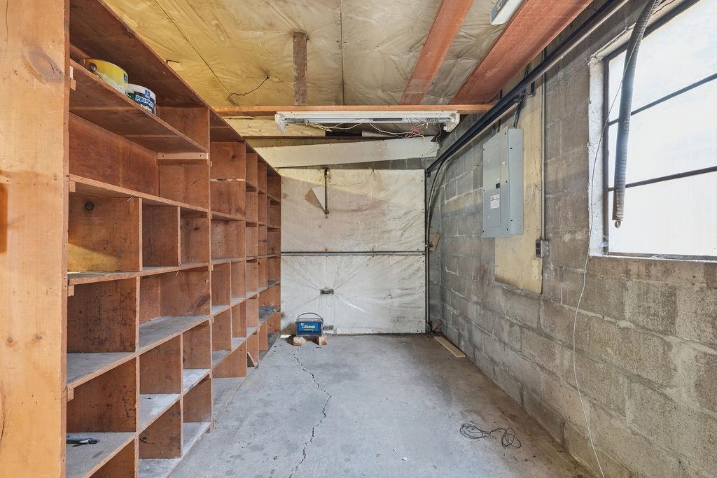 3411 N Marguerite Rd - Photo 32