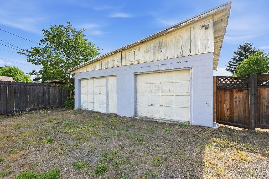 3411 N Marguerite Rd - Photo 35