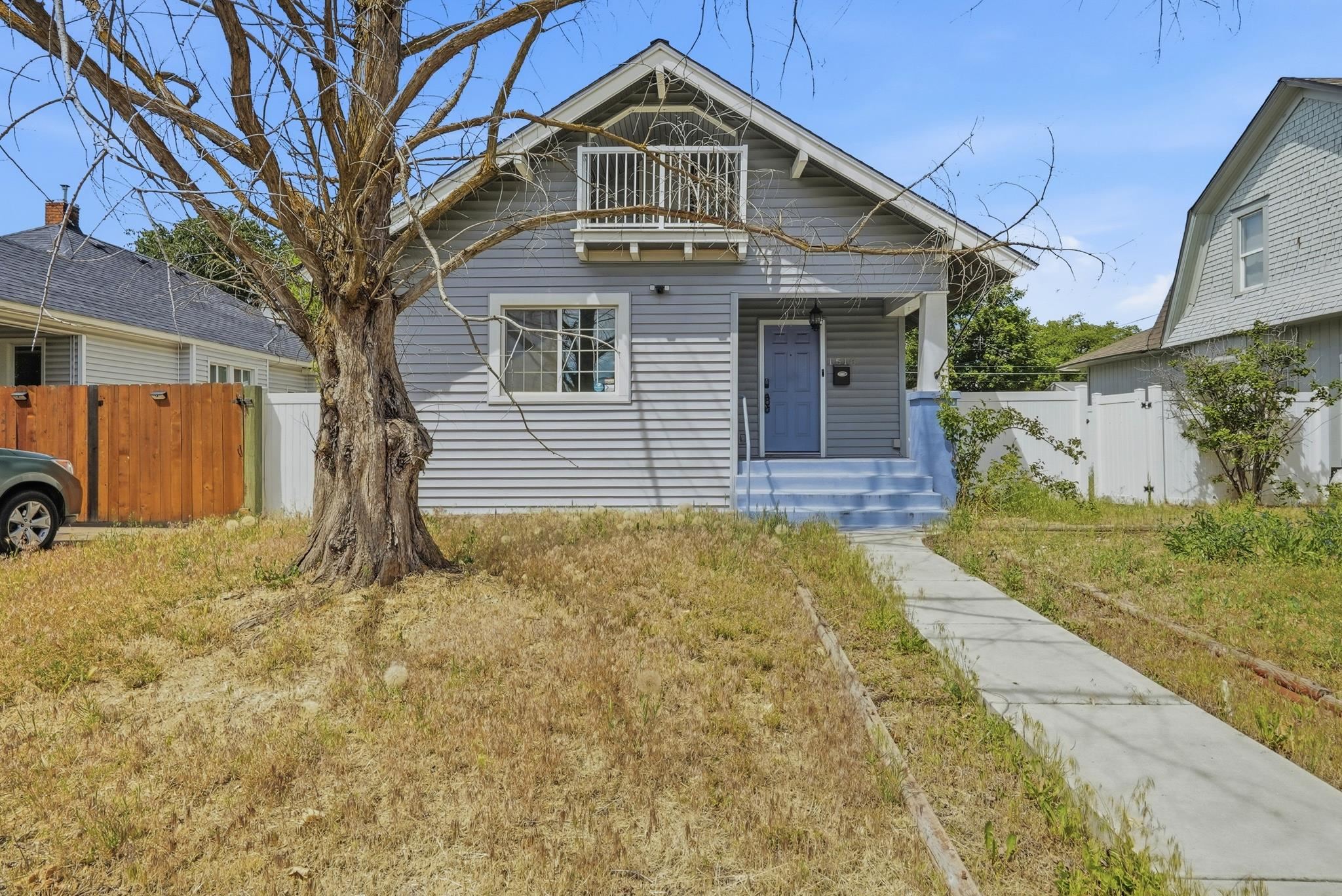 1518 W Nora Ave - Photo 1