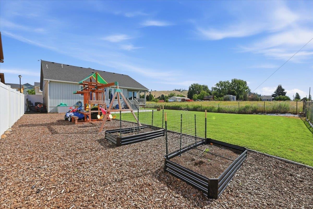 10226 E Walton Ct - Photo 24