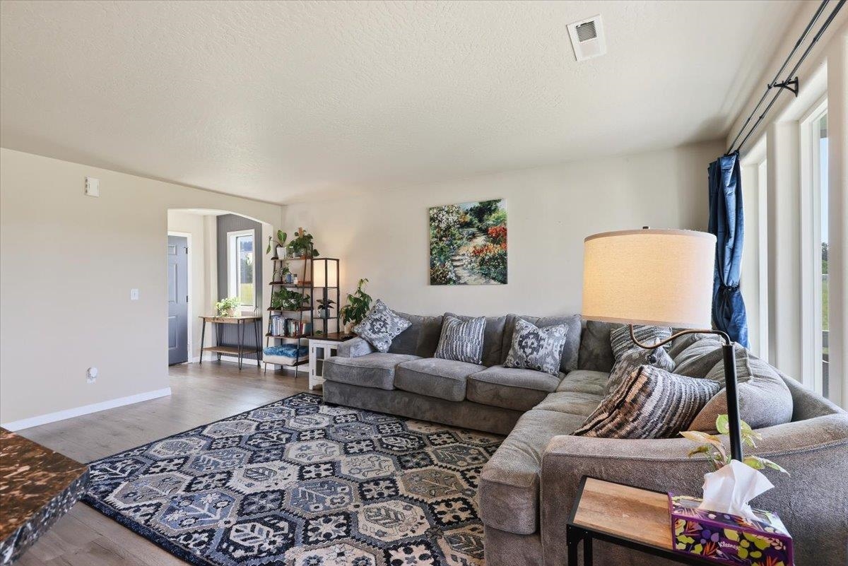 10226 E Walton Ct - Photo 4