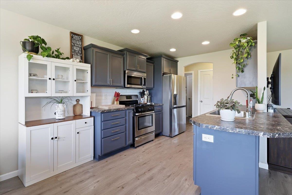 10226 E Walton Ct - Photo 8