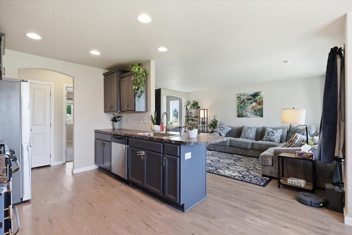 10226 E Walton Ct - Photo 7