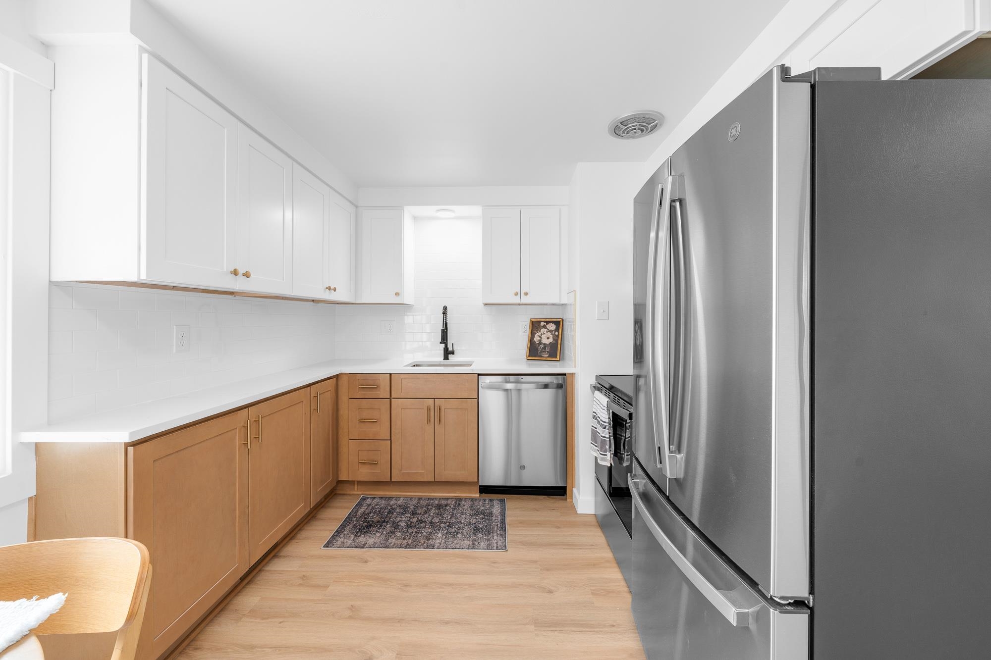 6204 N Morton St - Photo 3