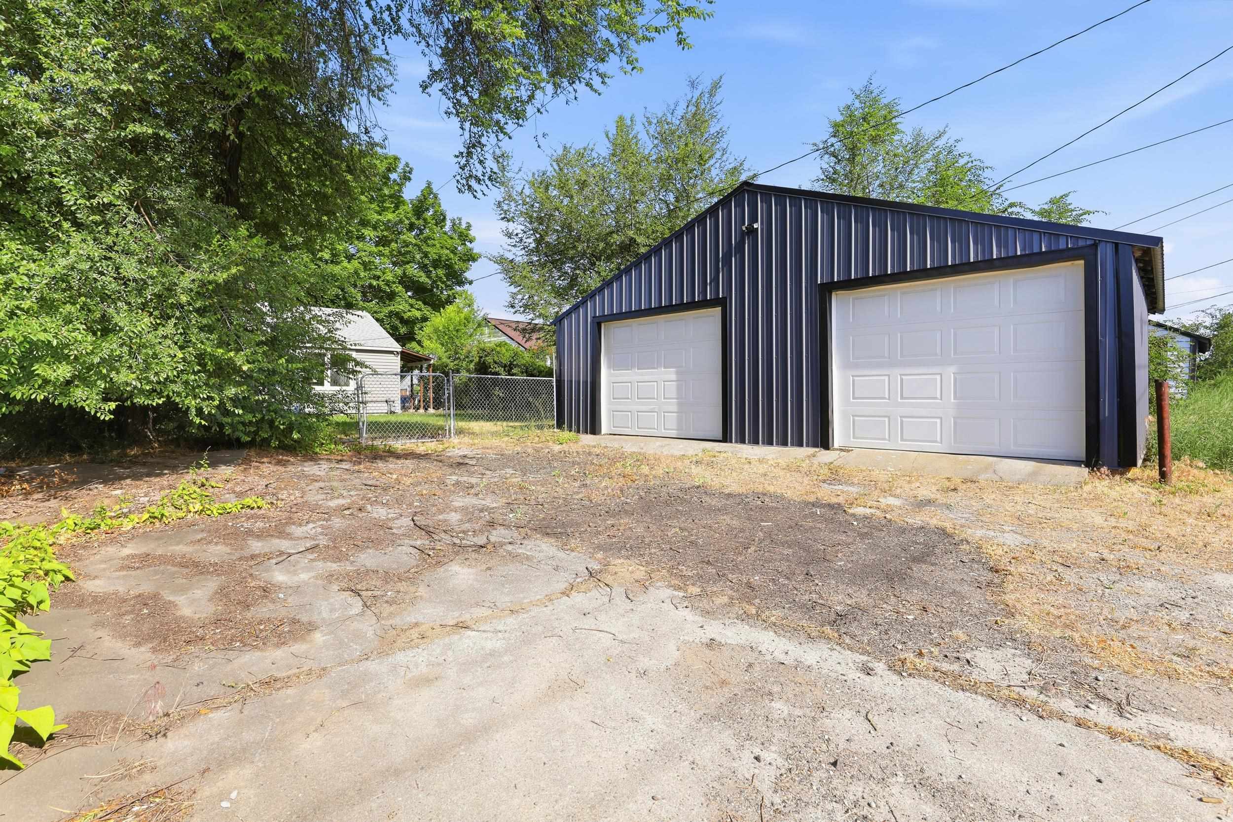 4714 N Elm St - Photo 38