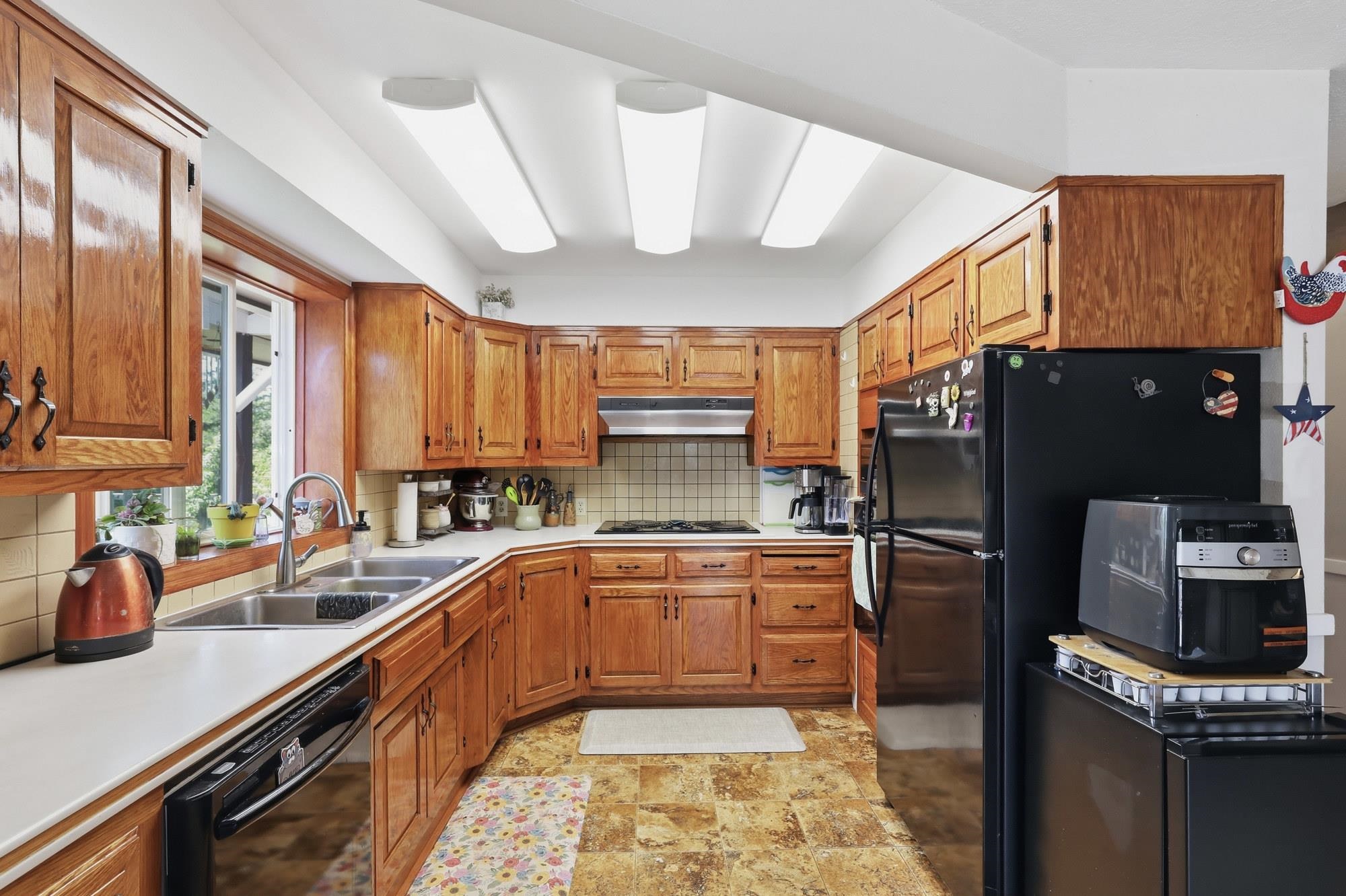 851 Balcom Rd - Photo 15