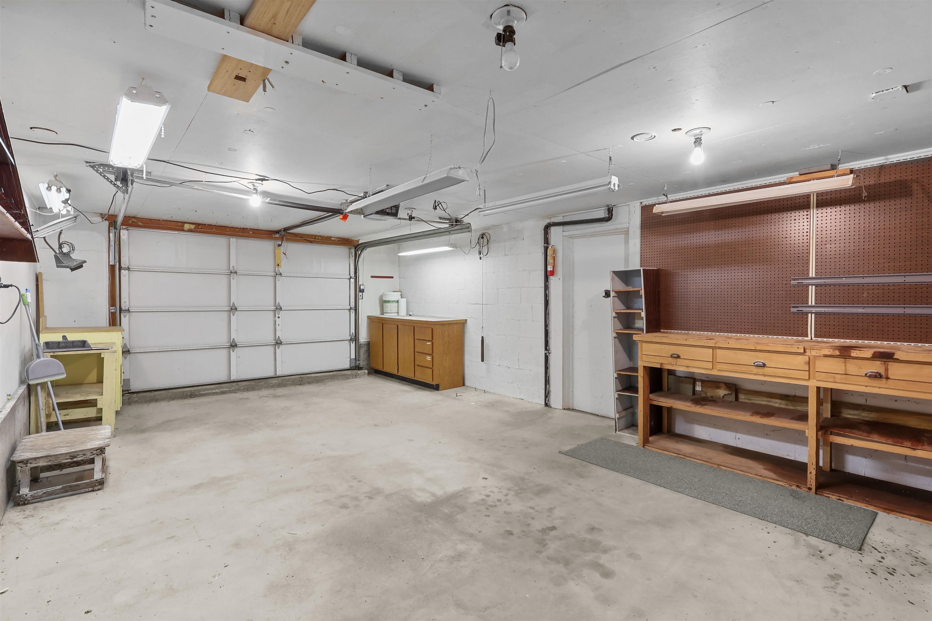216 W Cole Ave - Photo 20