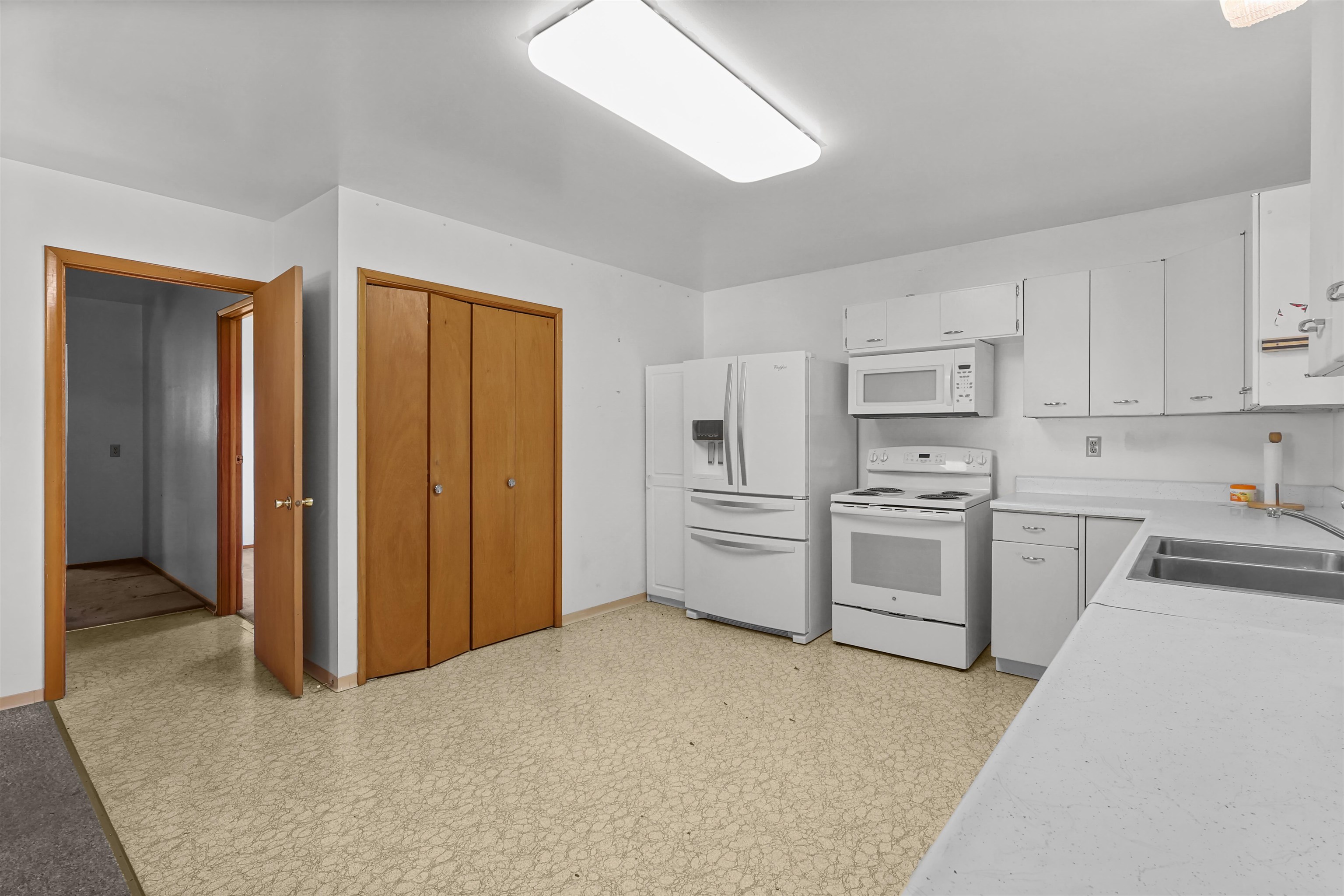 216 W Cole Ave - Photo 26