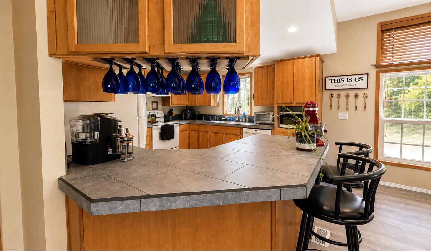 4462 N Swenson Rd - Photo 6