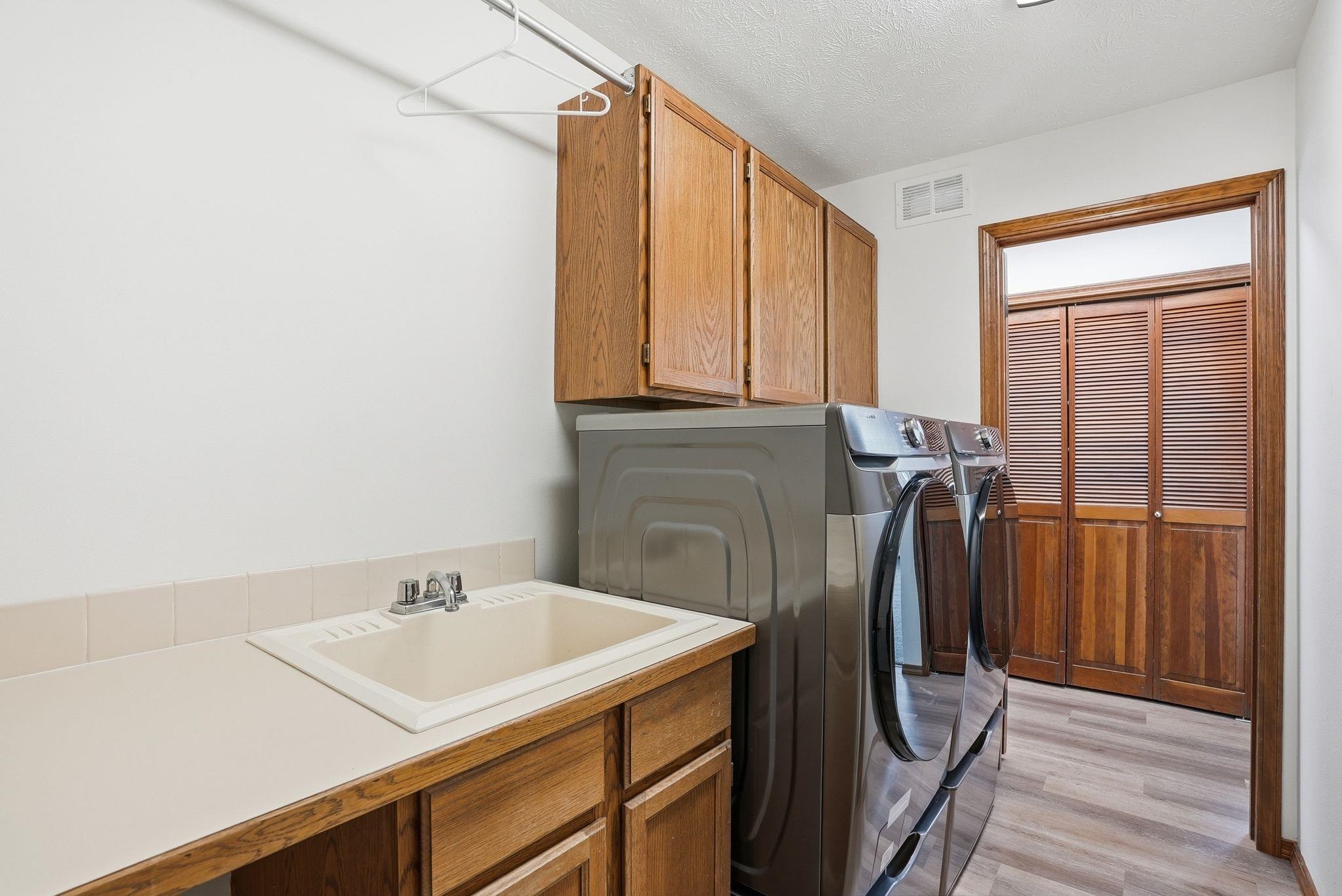 6314 S Ray Ct - Photo 34