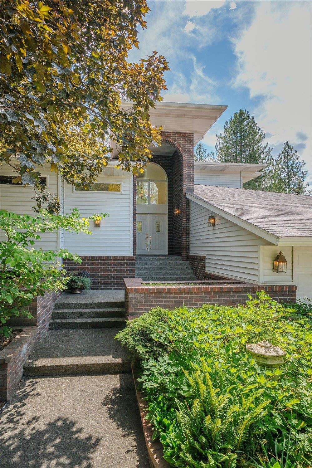 4215 S Madison Rd - Photo 3