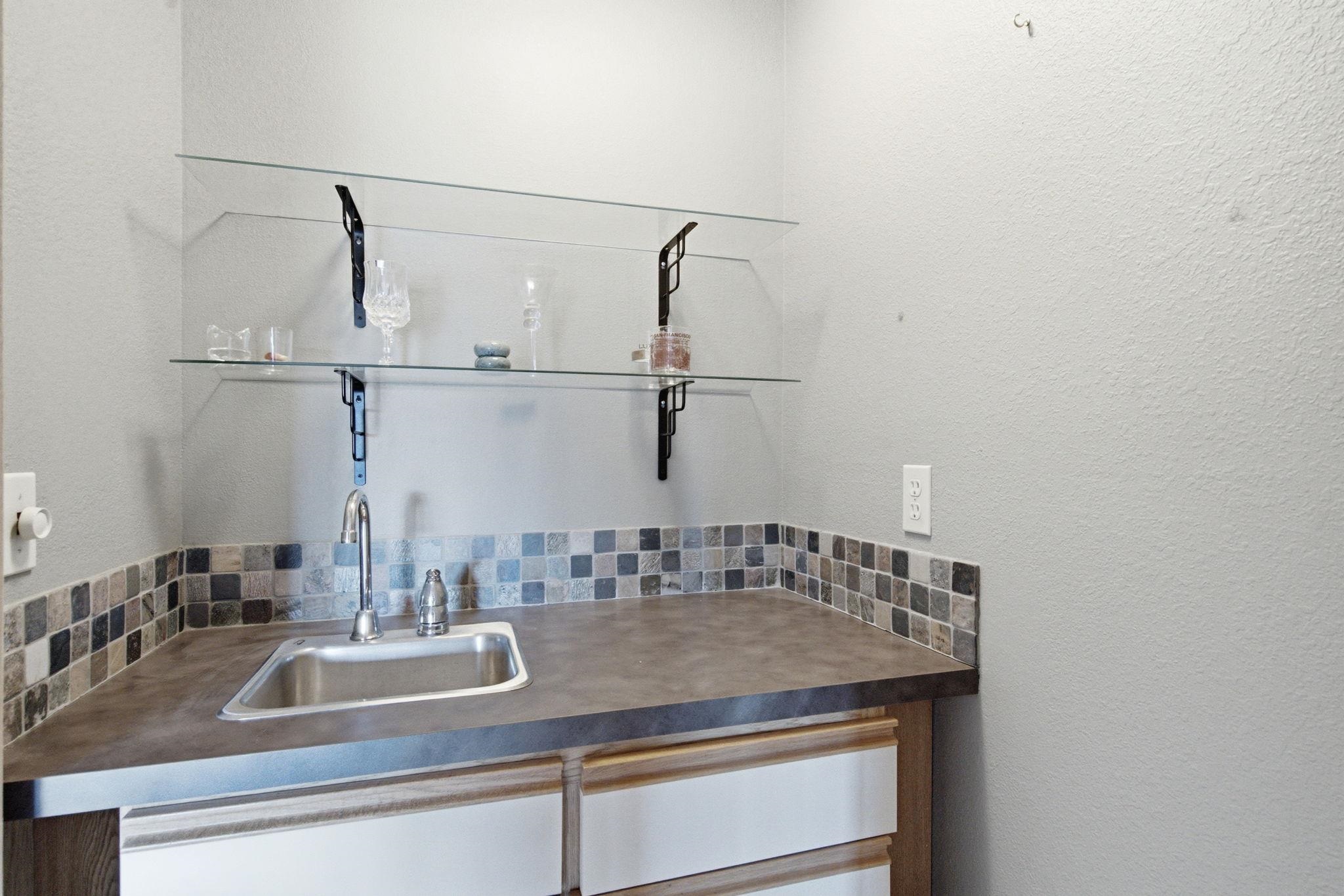 164 S Coeur D Alene C202 St - Photo 23