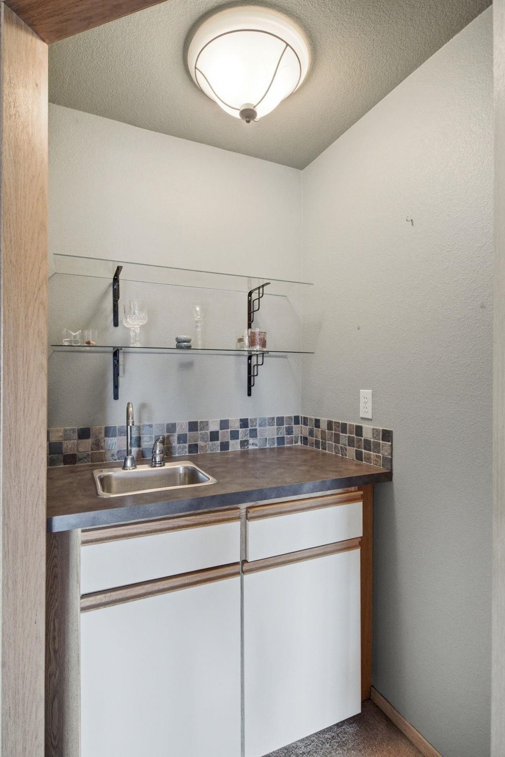 164 S Coeur D Alene C202 St - Photo 24