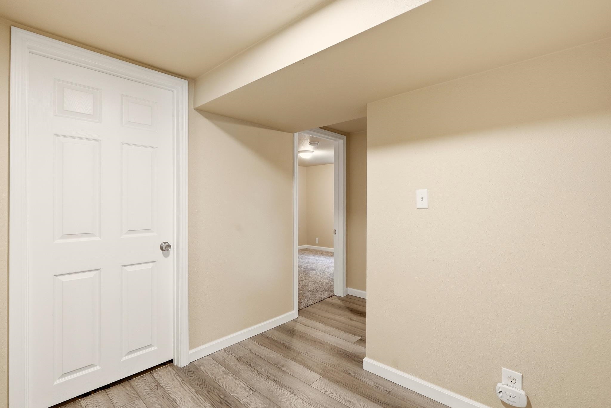 525 W Holland Ave - Photo 17