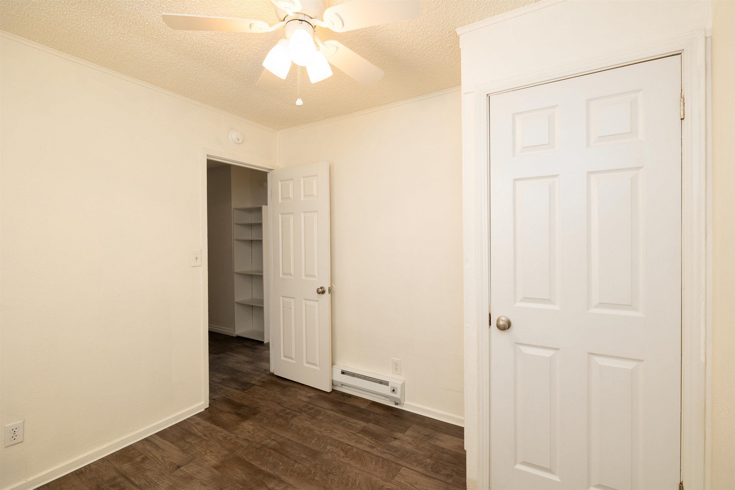 8908-8912 E Main Ave - Photo 11
