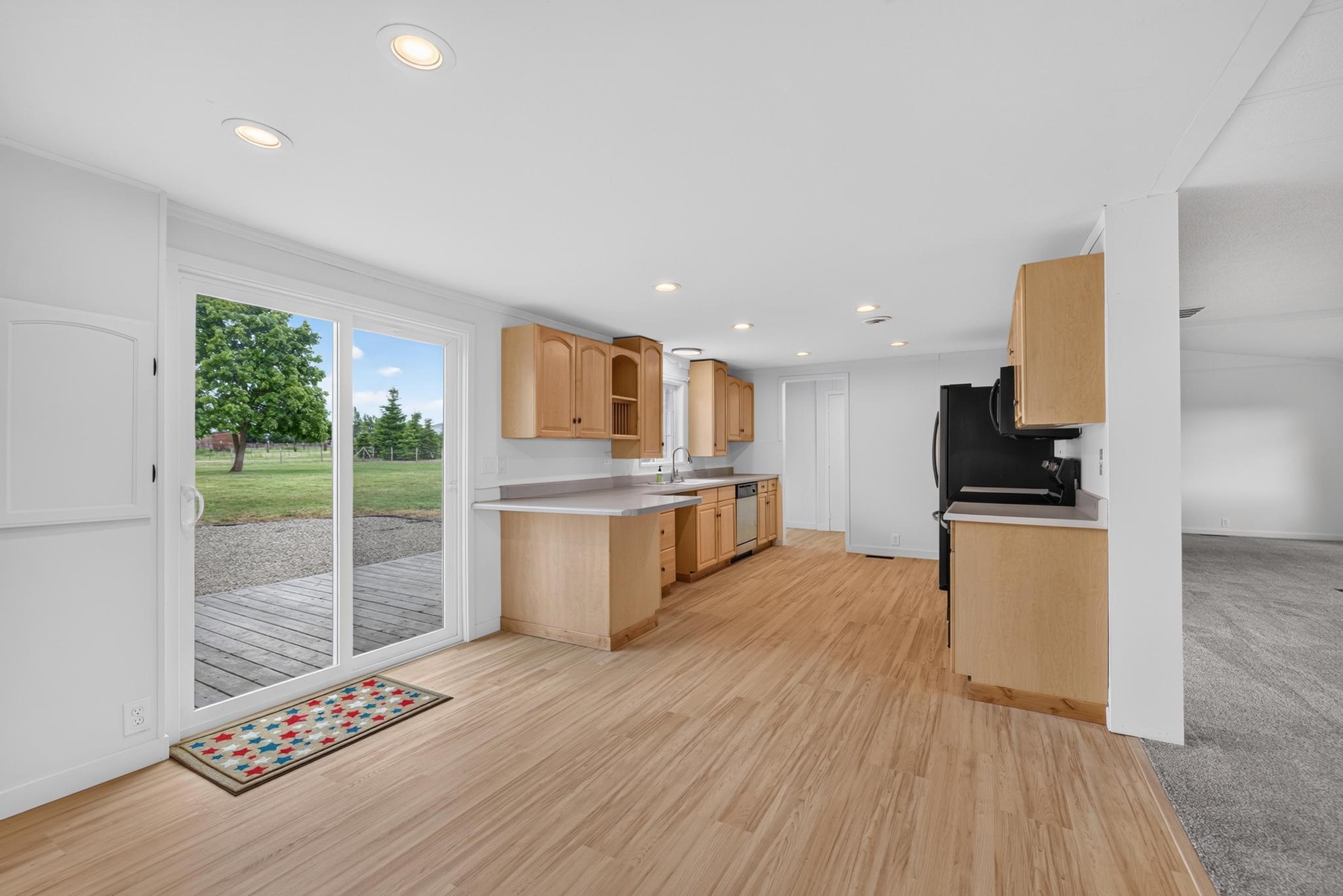 10215 E Day Mt Spokane Rd - Photo 6