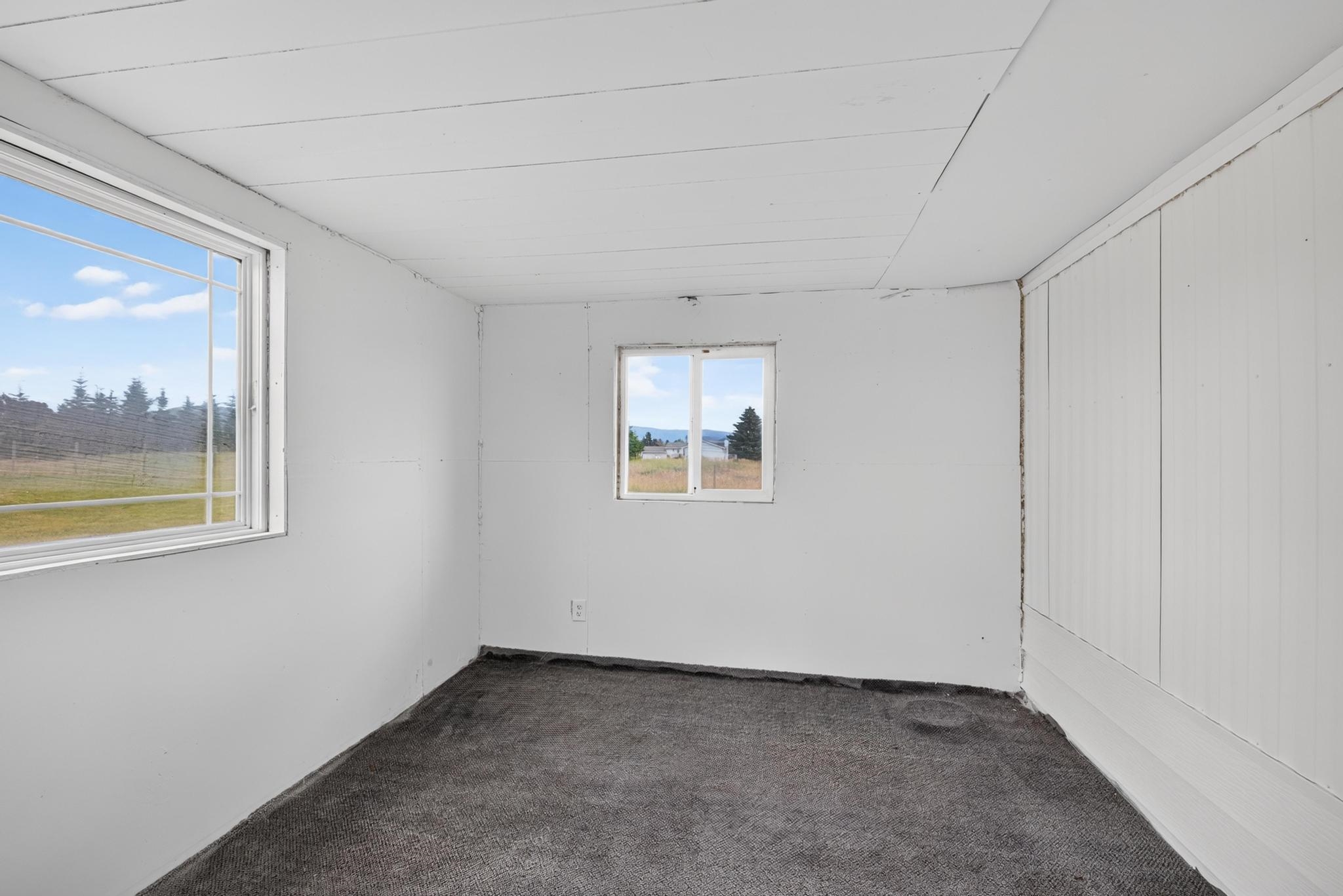 10215 E Day Mt Spokane Rd - Photo 13
