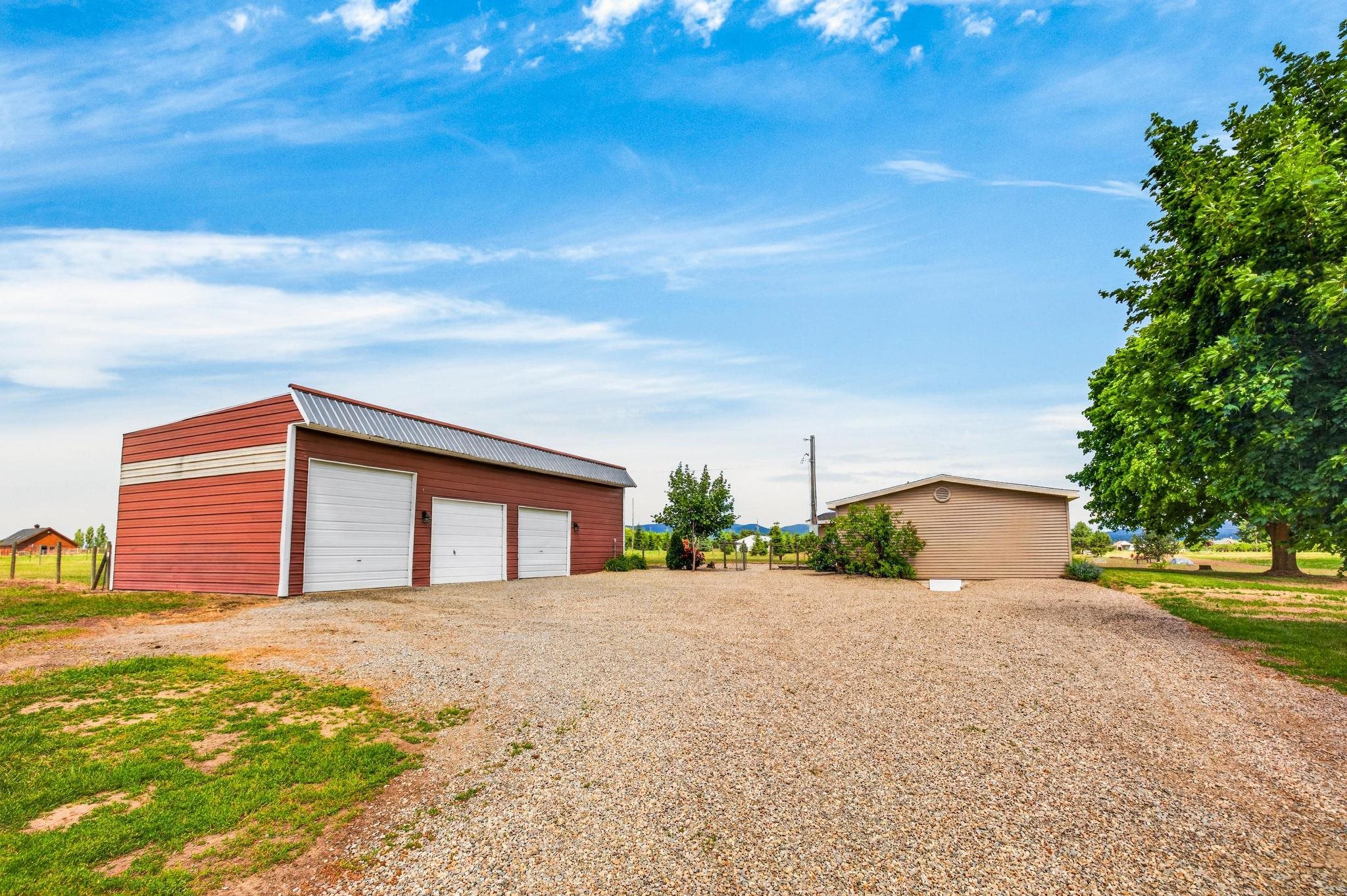 10215 E Day Mt Spokane Rd - Photo 26