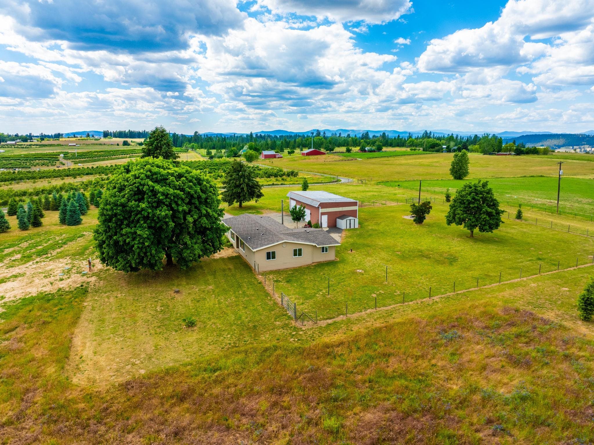 10215 E Day Mt Spokane Rd - Photo 40