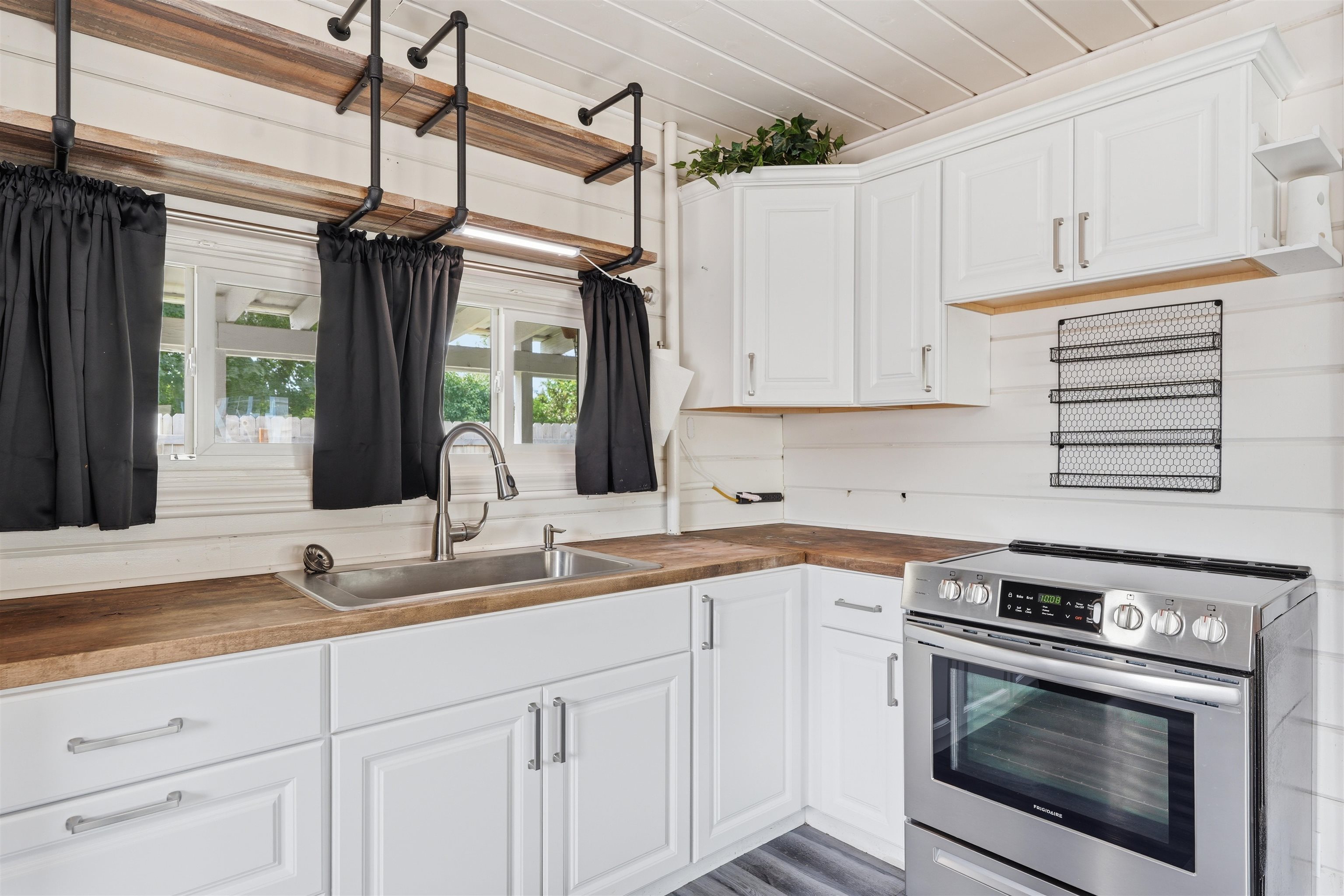4029 N Willow Rd - Photo 11