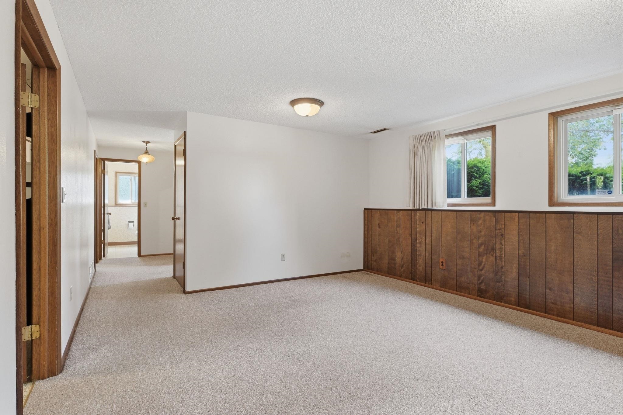 2306 E 37th Ave - Photo 22