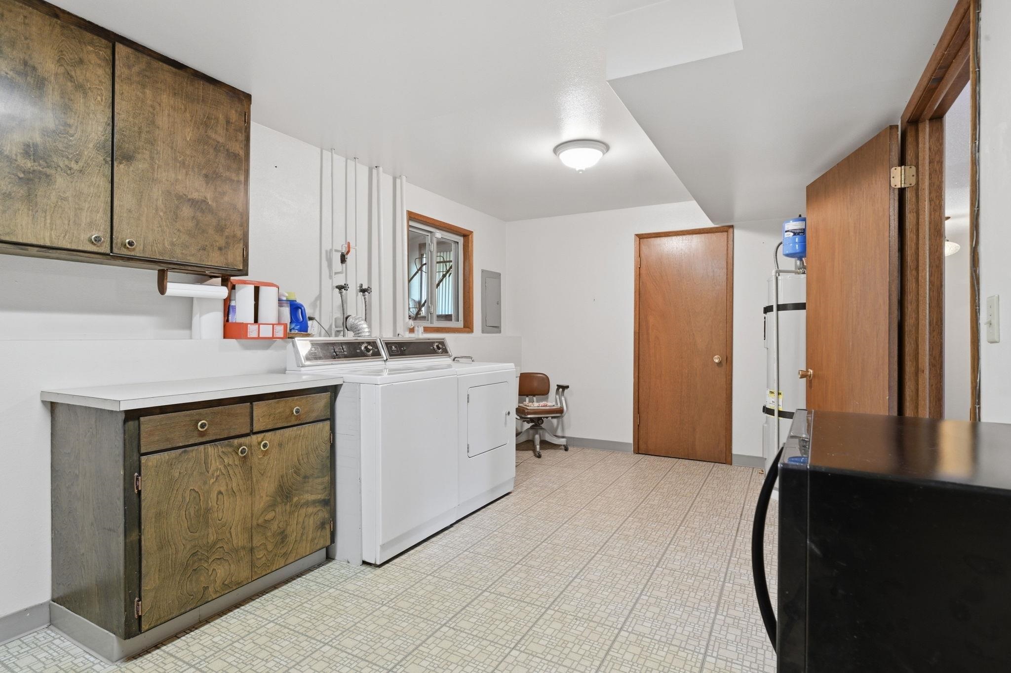 2306 E 37th Ave - Photo 28