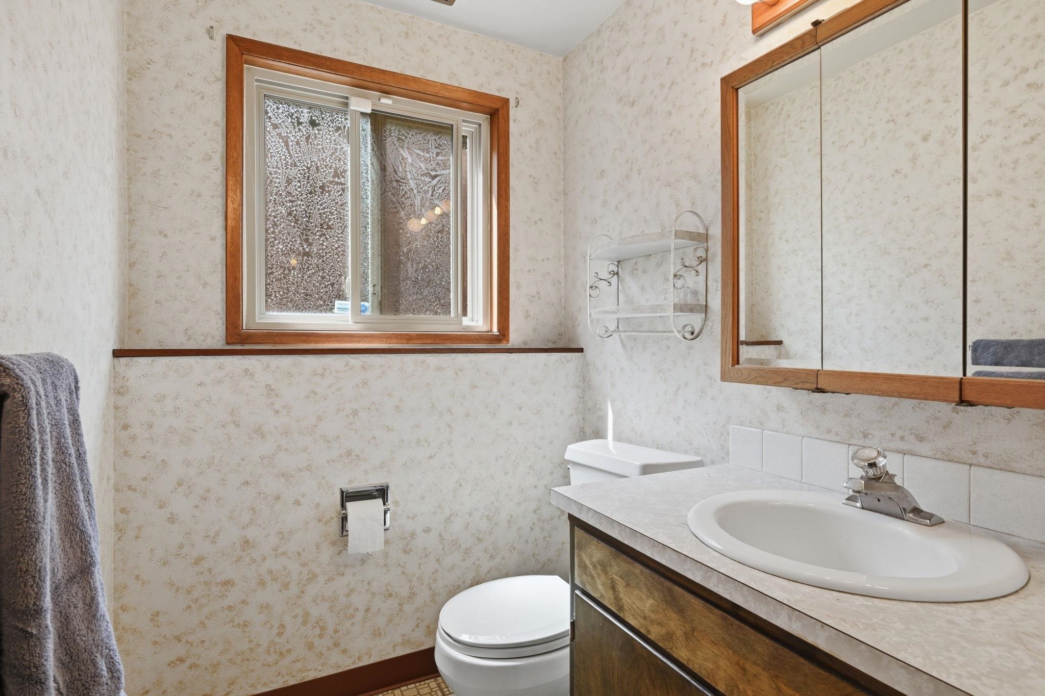 2306 E 37th Ave - Photo 25