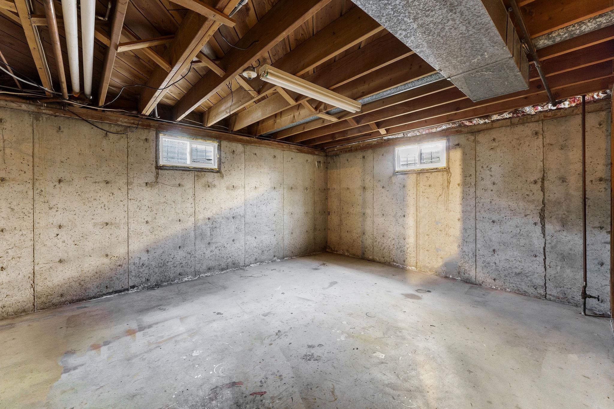 11807 E 16th Ave - Photo 25