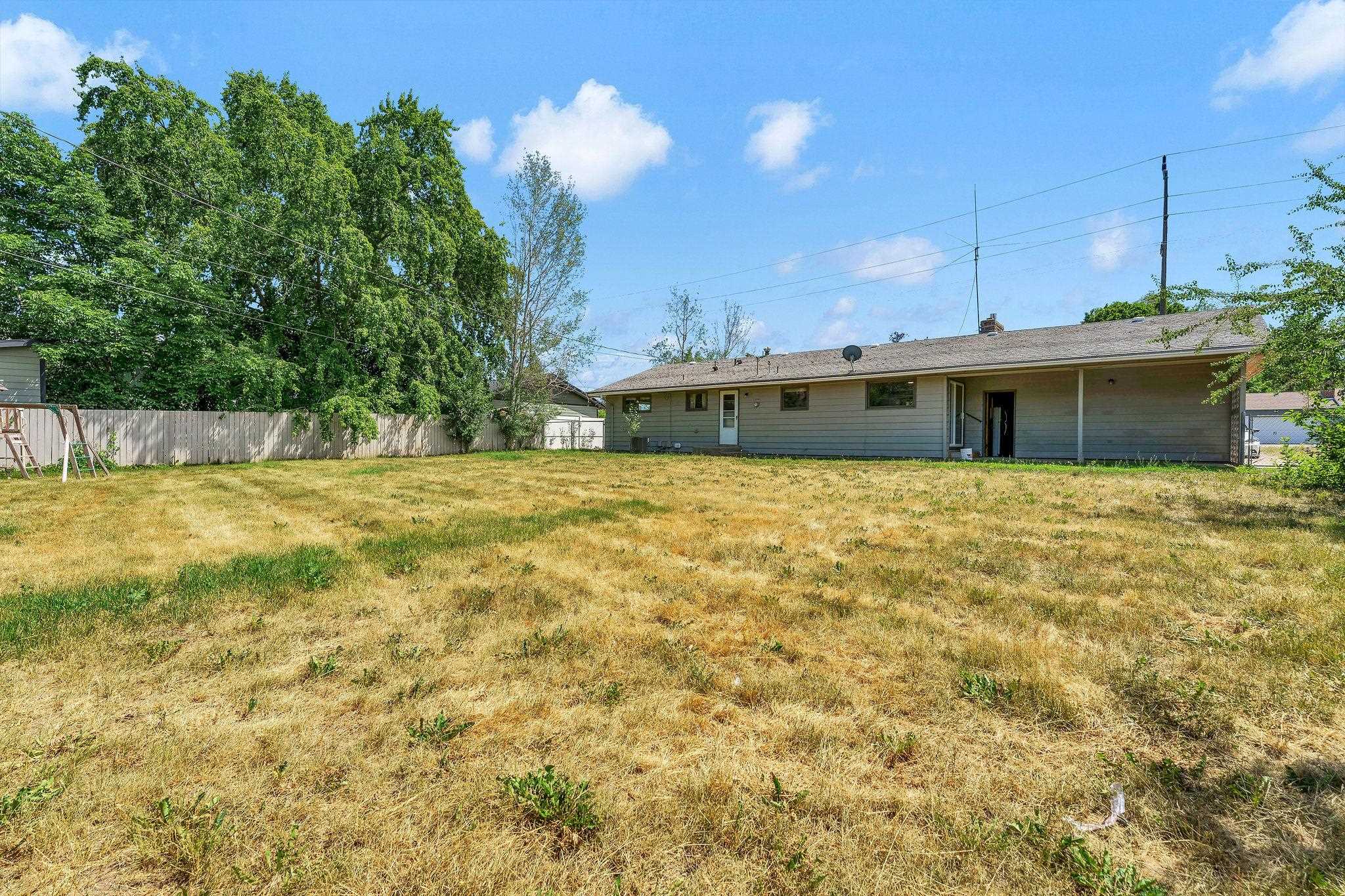 11807 E 16th Ave - Photo 42
