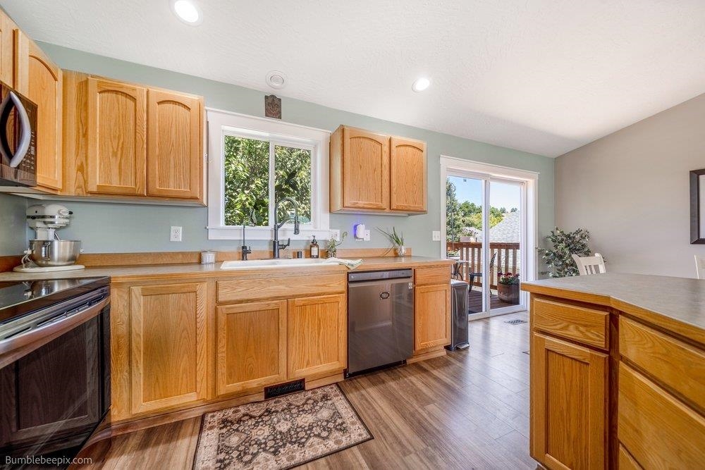 727 E Carrie Dr - Photo 18