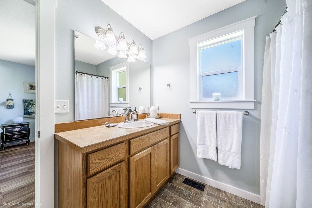 727 E Carrie Dr - Photo 24
