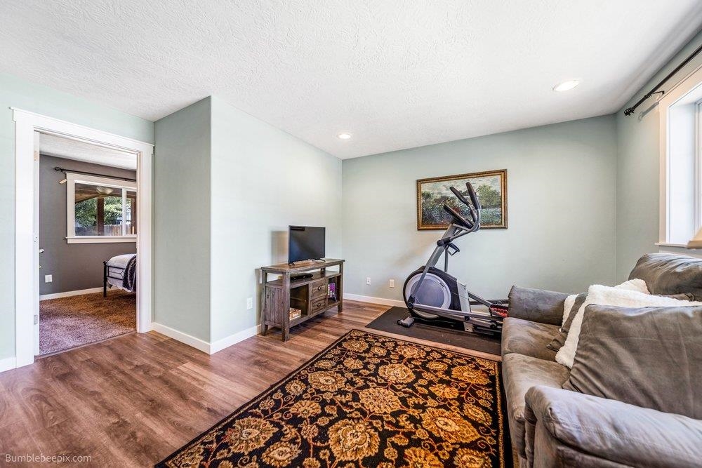 727 E Carrie Dr - Photo 35