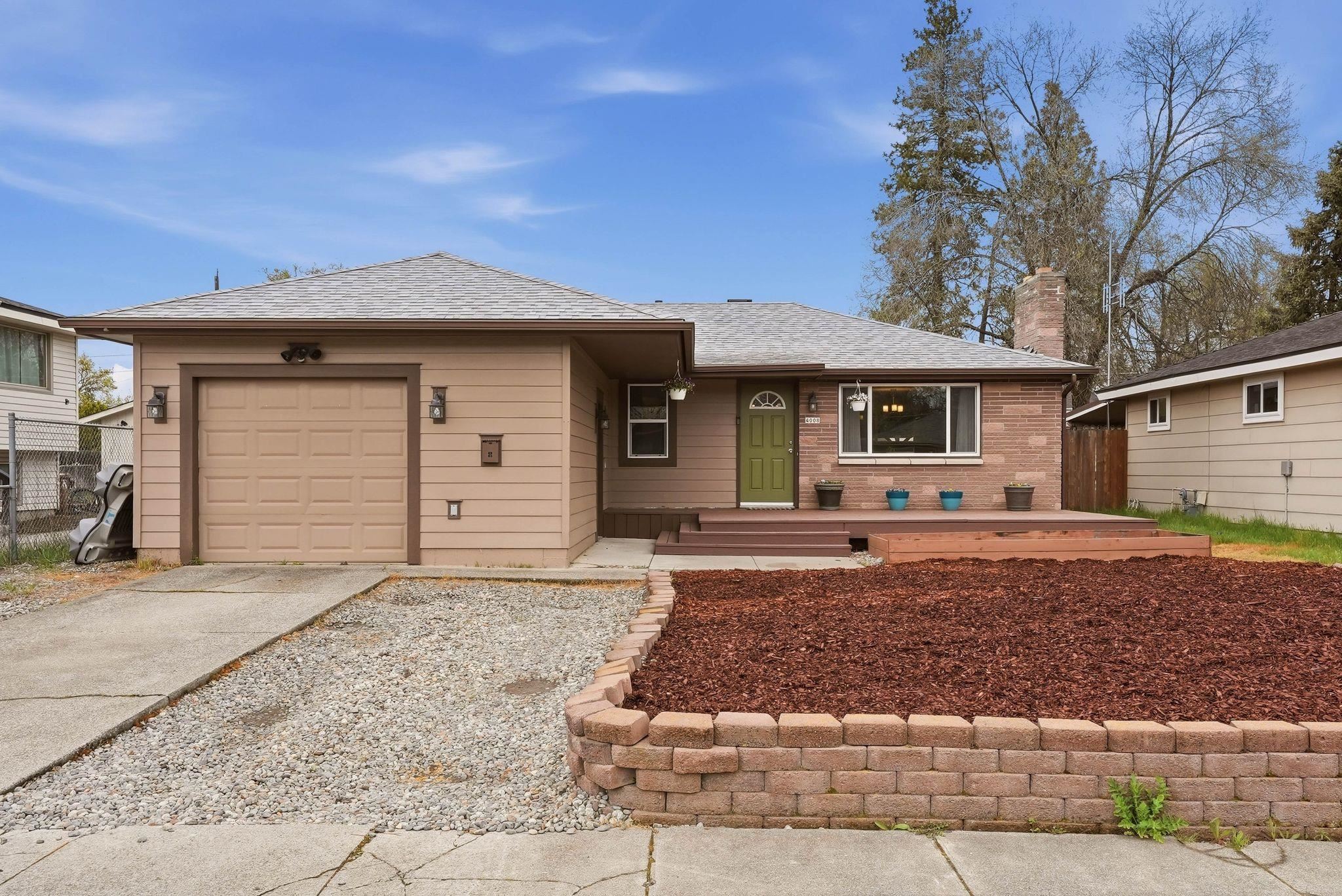 4008 W Olympic Ave - Photo 1