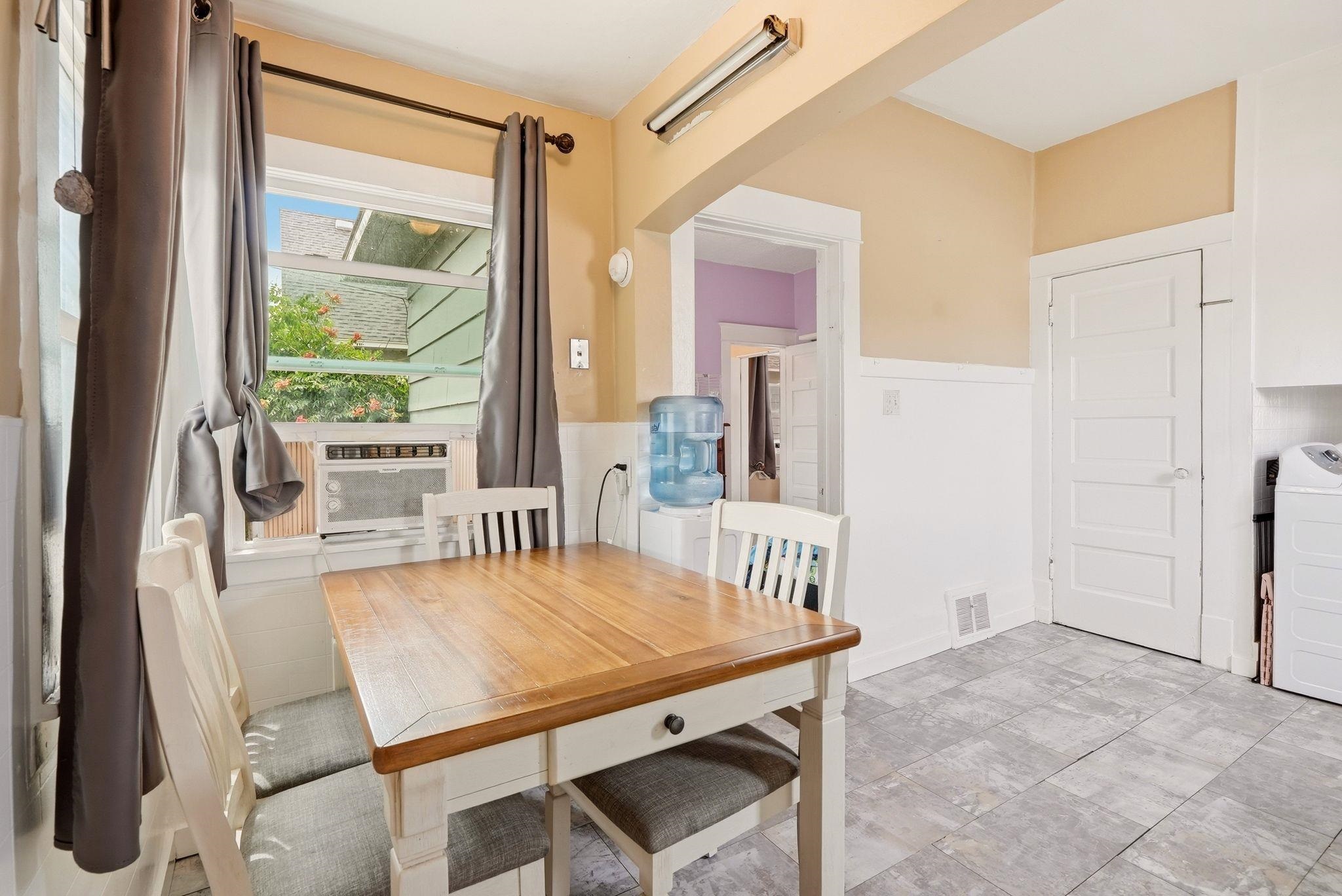 221 W Carlisle St - Photo 16