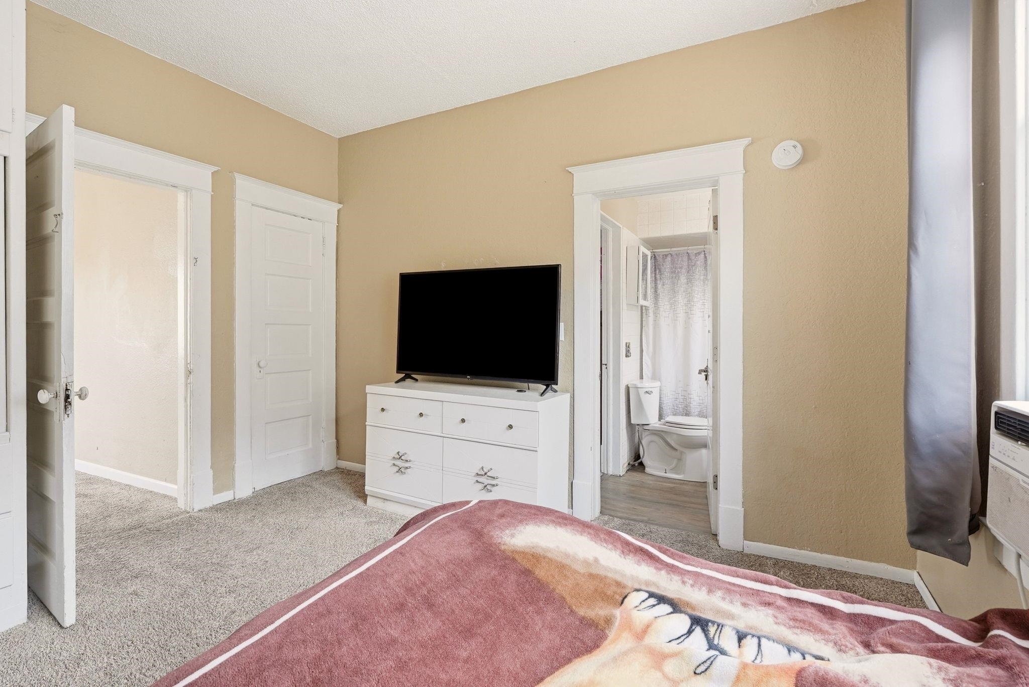 221 W Carlisle St - Photo 20