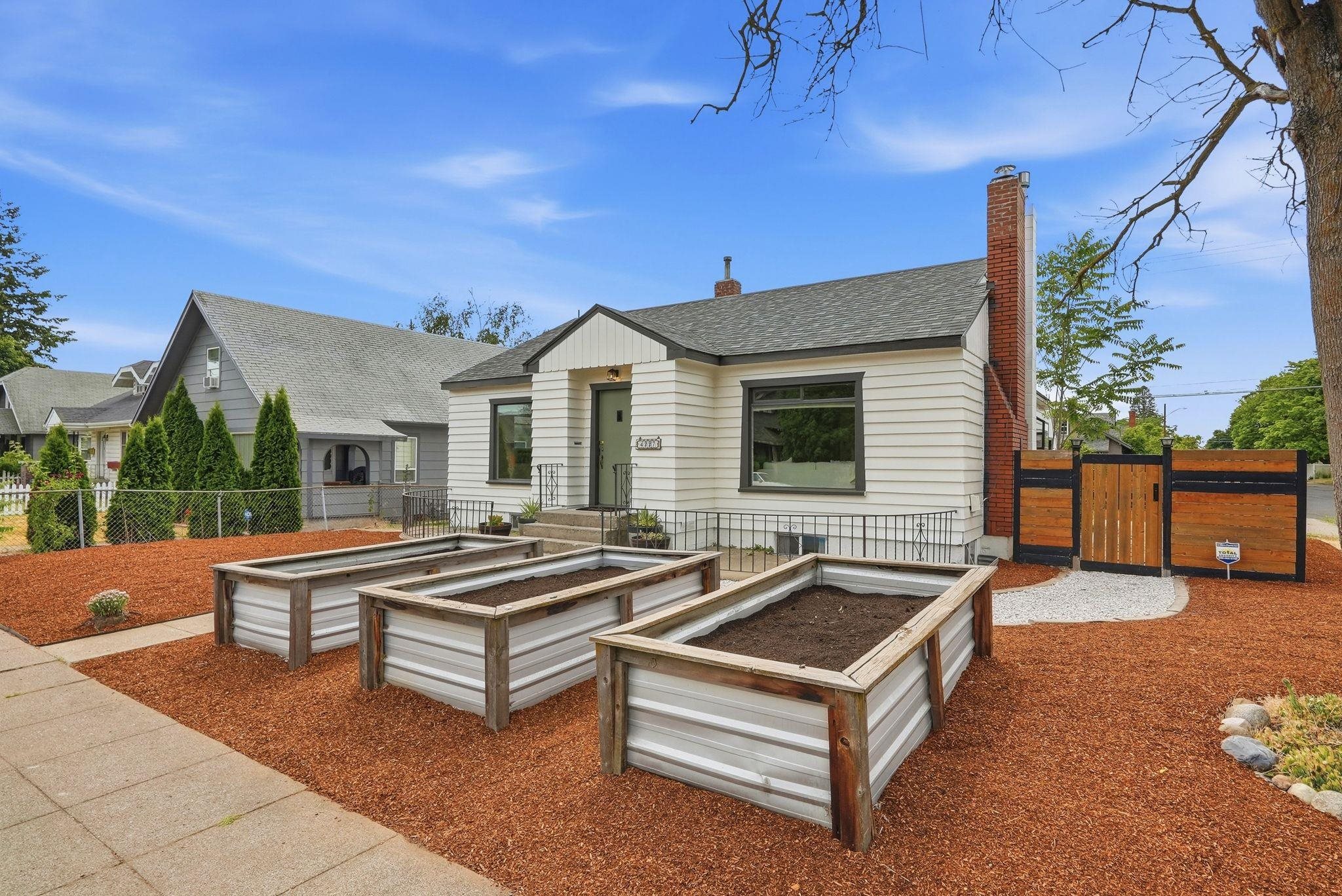 4227 N Post St - Photo 4