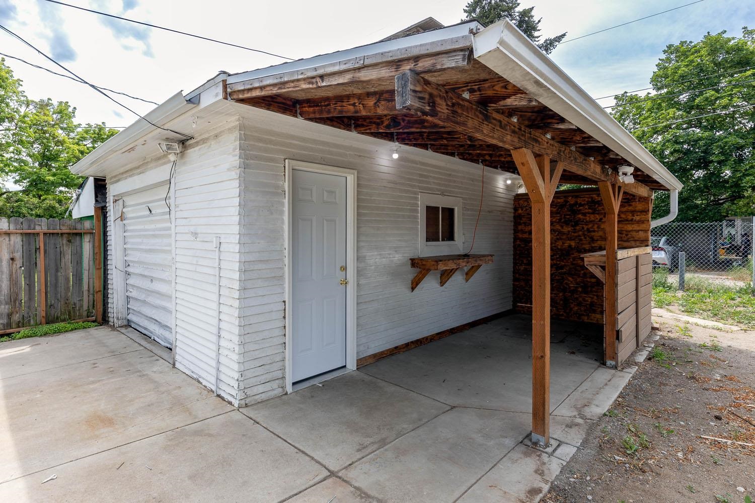 4311 N Lincoln St - Photo 40